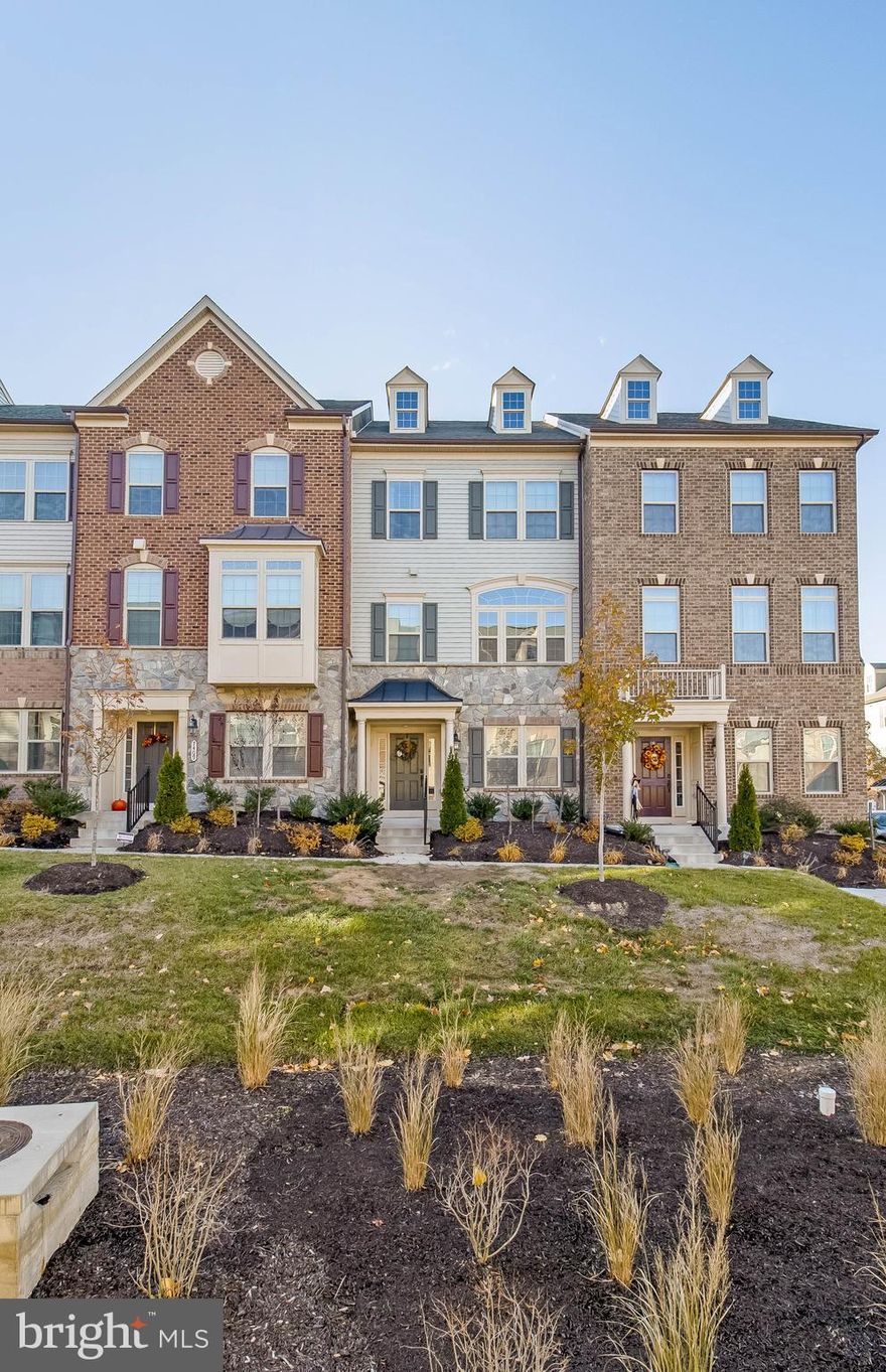 BEAUTIFUL Town house in the sought after Parkside community. Boasting over $2500 Sq ft  with 4 Bedrooms and 3.5 bath! Quiet street with ample guest parking. Beautifully designed open concept main level, 9ft ceilings, grand chefs kitchen with espresso cabinets, Upgraded granite countertops, Stainless Steel appliances, and an over sized kitchen island! From the kitchen, step out onto the deck and enjoy some fresh air! Perfect for outdoor entertainment. Walk down the steps and relish easy access to the backyard, perfect for little family members.  The owner's suite features a large walk-in closet, owners bath with a luxurious soaking tub, double vanities, and shower. Fully finished basement with a bedroom and a full bath, perfect for your guest!. Resort-like community includes a pool, fitness center, clubhouse, and walking/jogging trails.