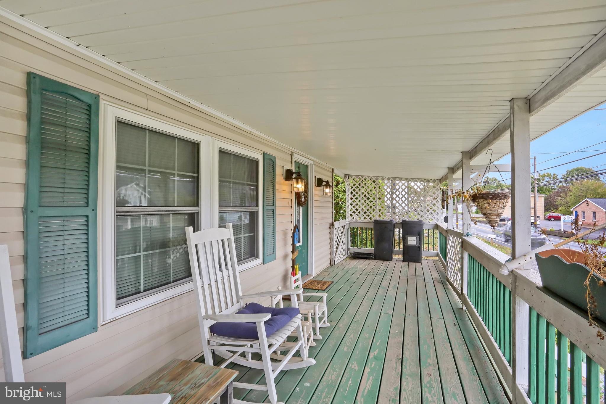 318 W MAIN STREET