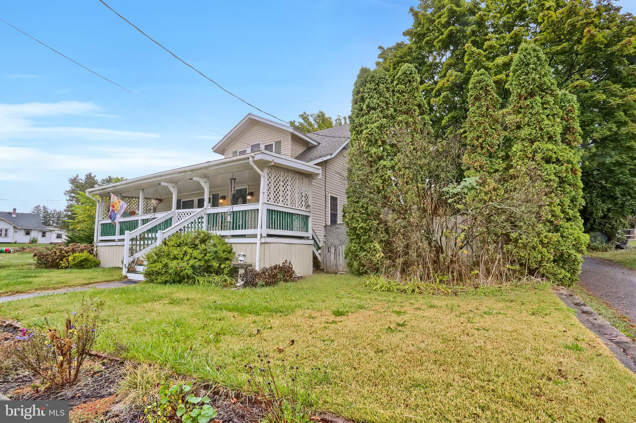 318 W MAIN STREET