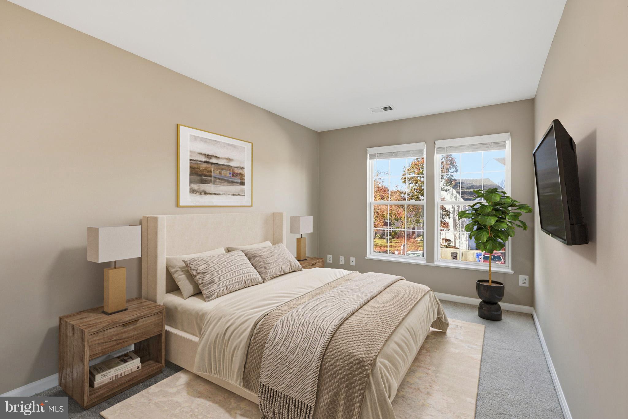 WELLINGTON/CLOVERHILL CONDOS - Residential