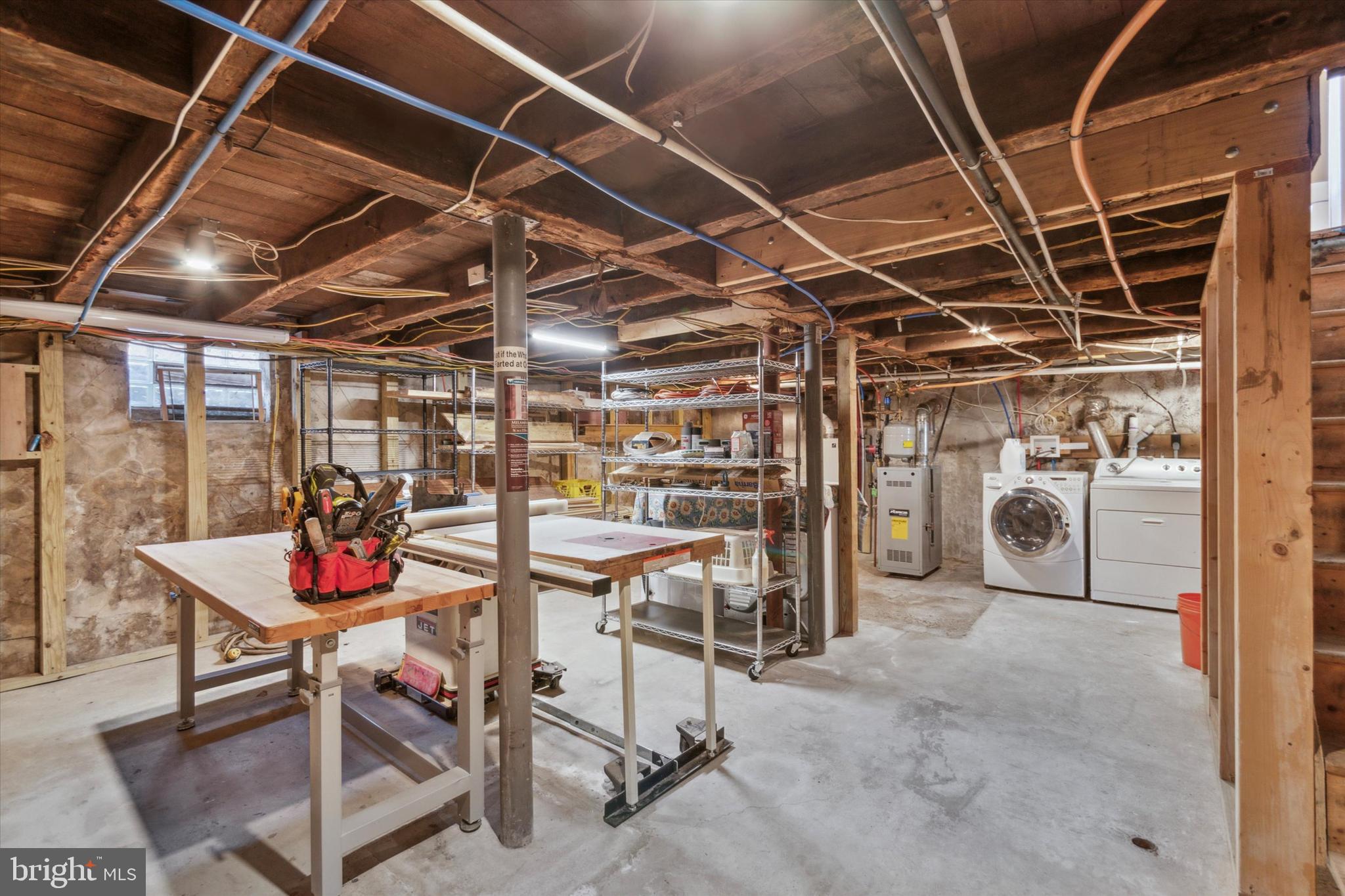 HORSHAM MEADOWS - Residential Income