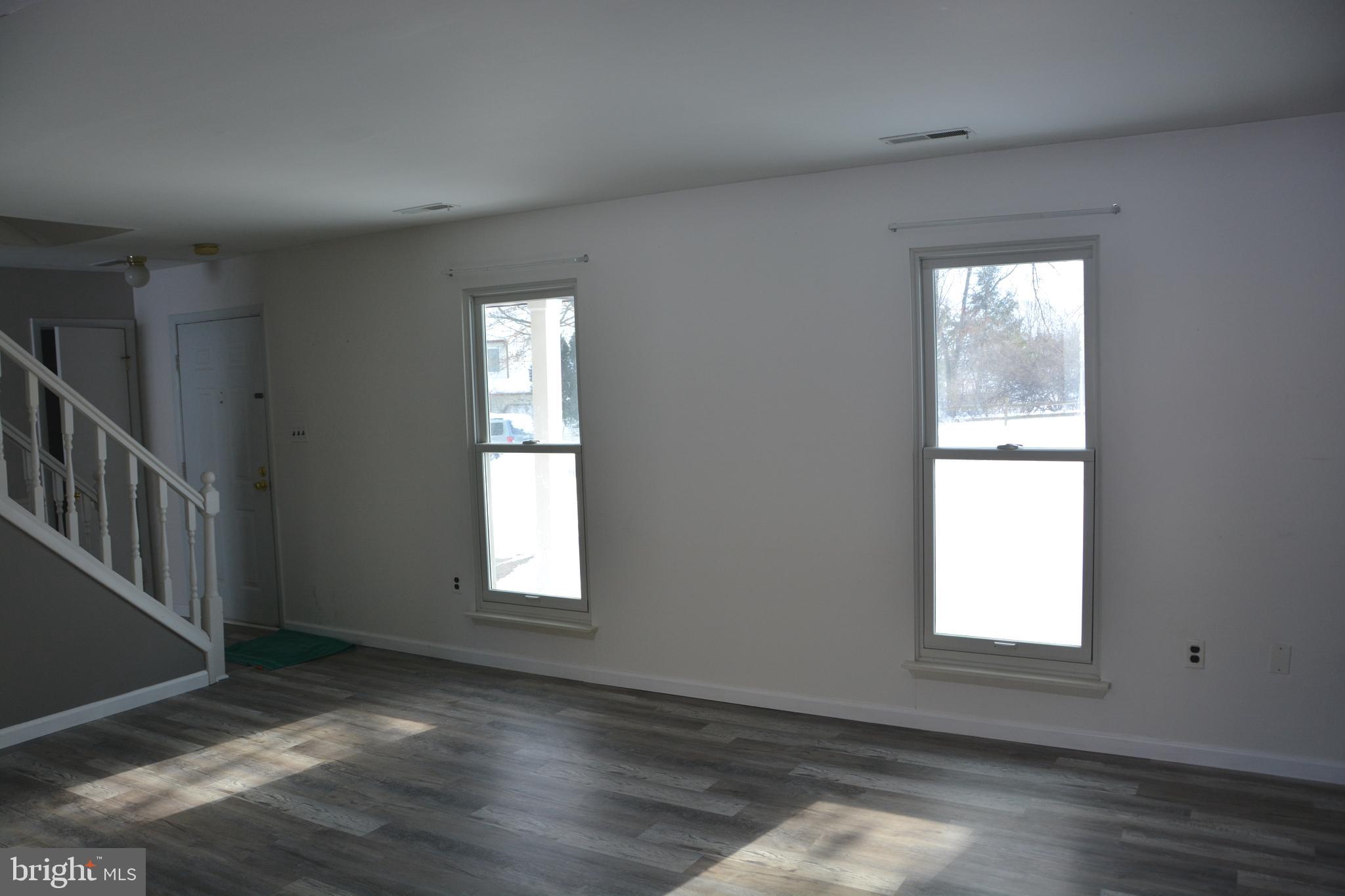 6474 HEATHERFIELD WAY