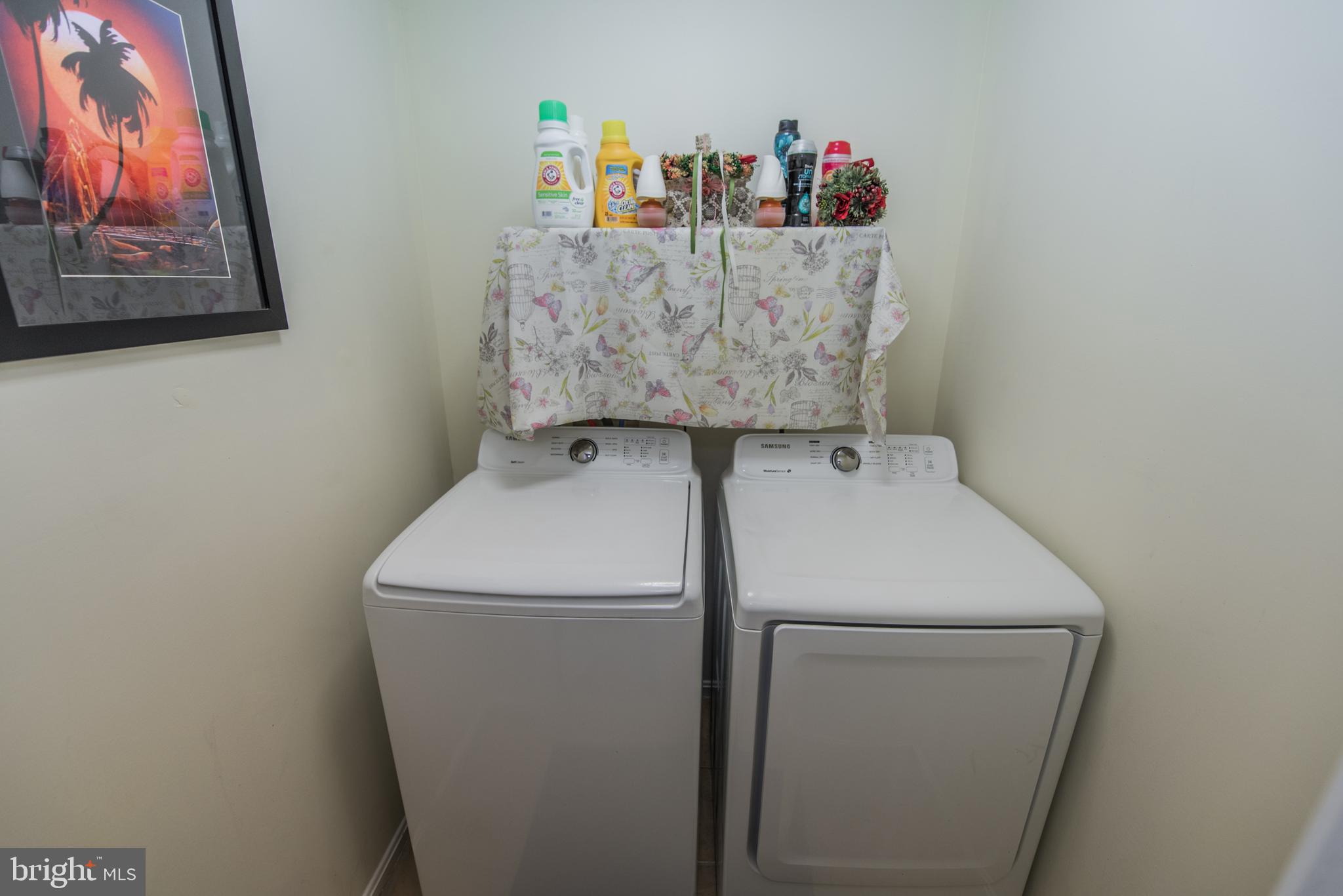 OPEQUON MEADOWS - Residential