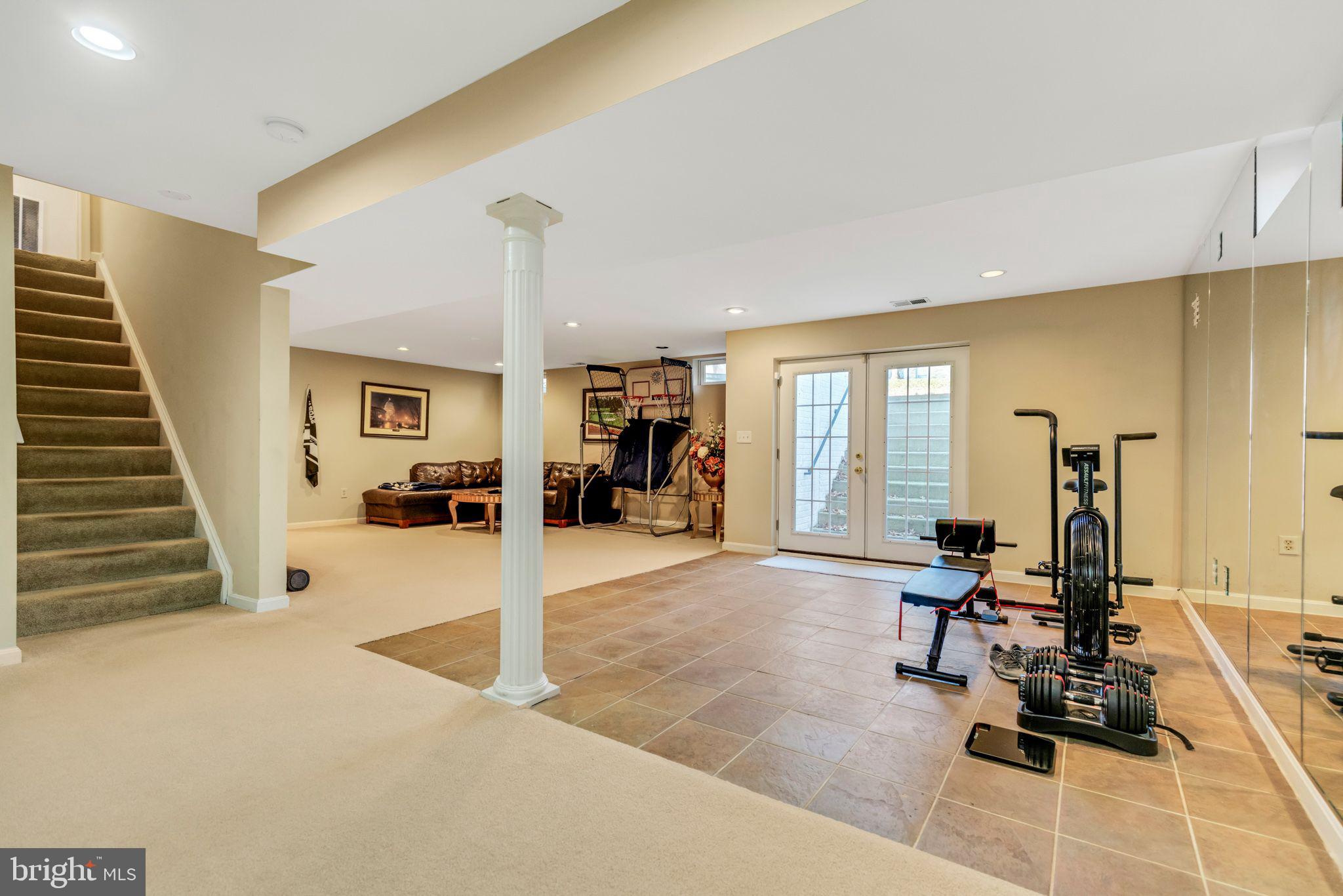 CABIN VILLAGE - Residential