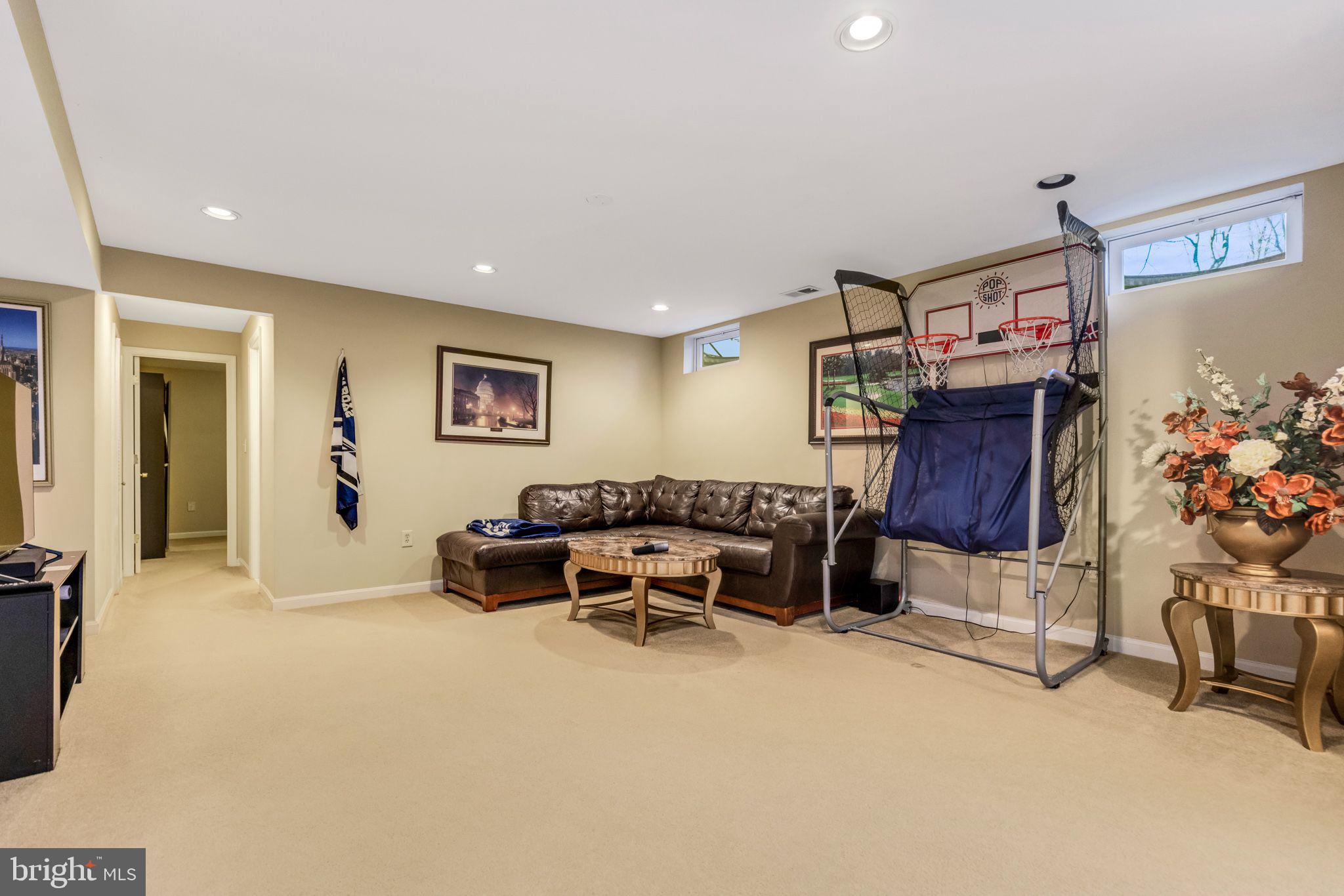 CABIN VILLAGE - Residential