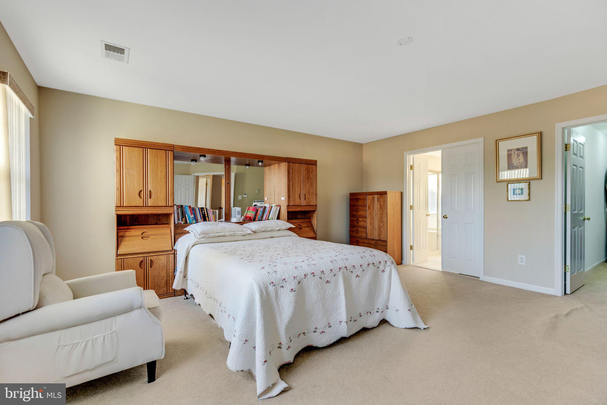 CABIN VILLAGE - Residential