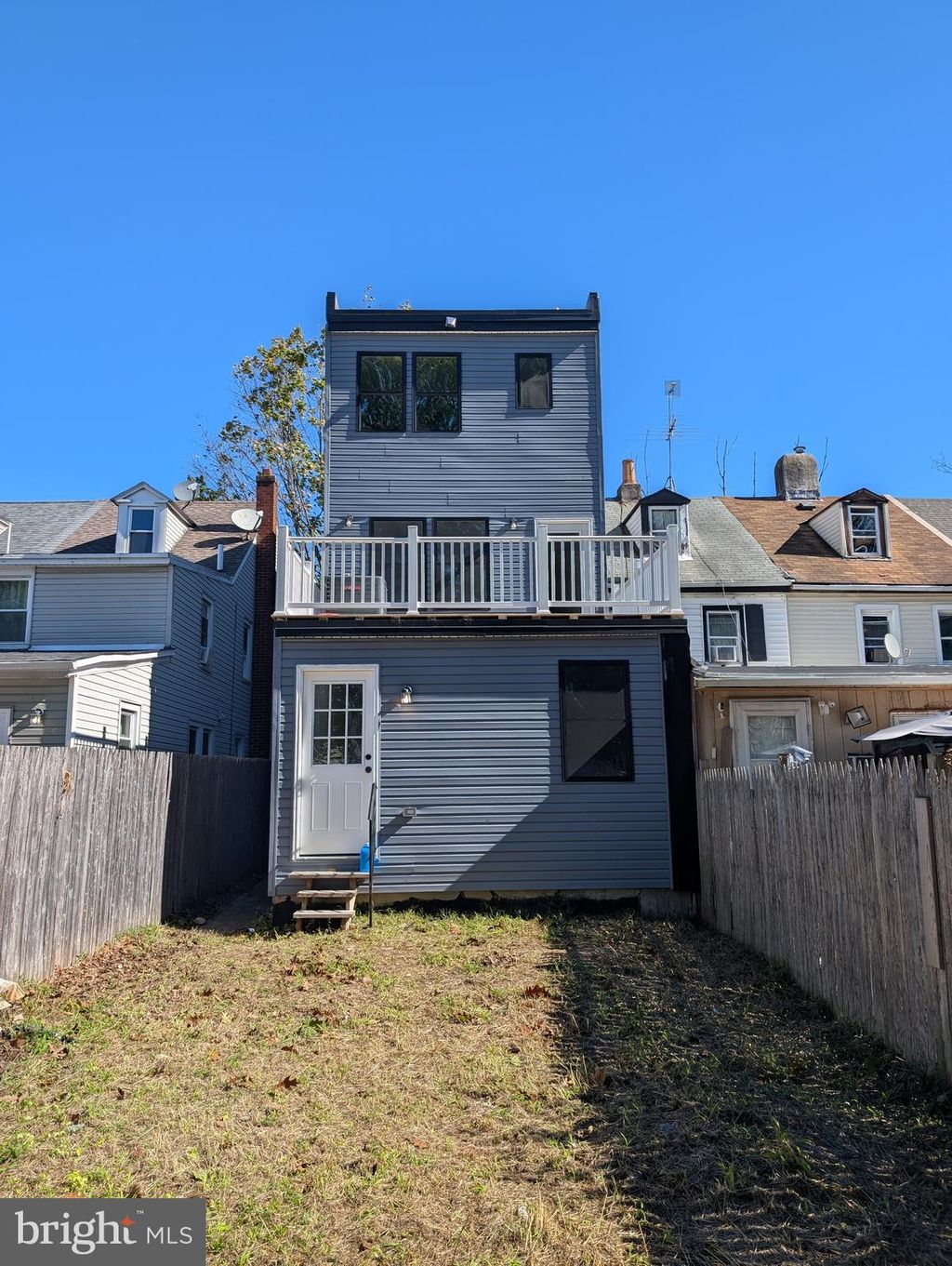 Photo of 580 Bath Street, BRISTOL, PA 19007 (MLS # PABU2108068)