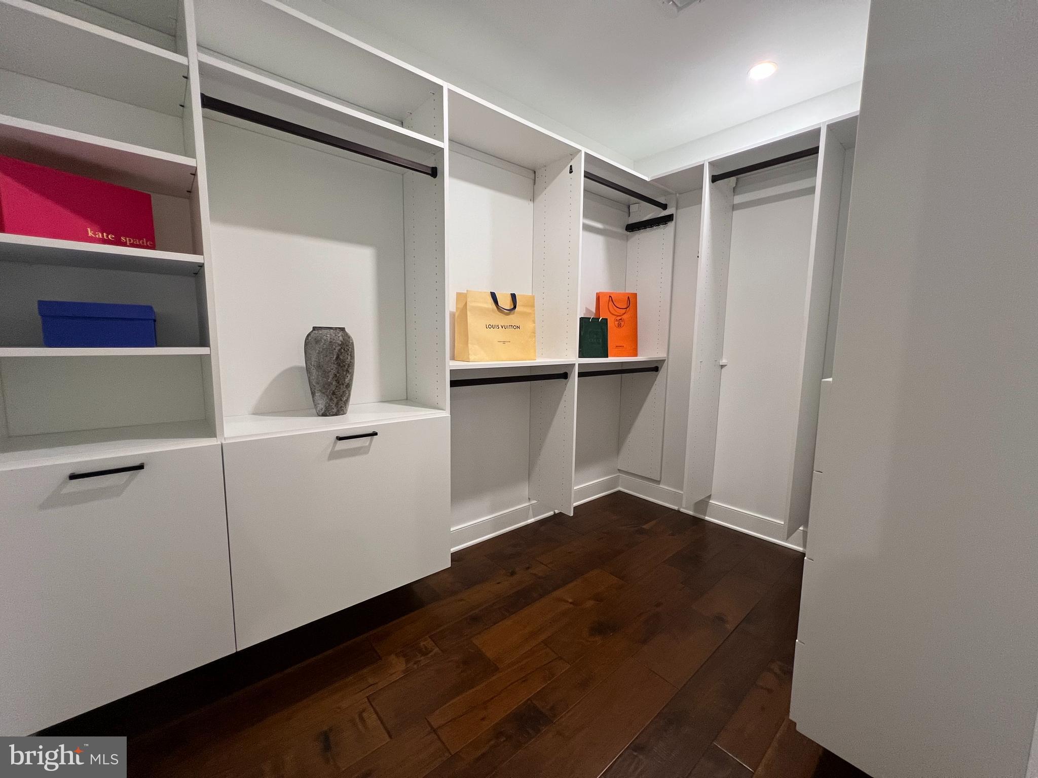 DOYLESTOWN BORO - Residential