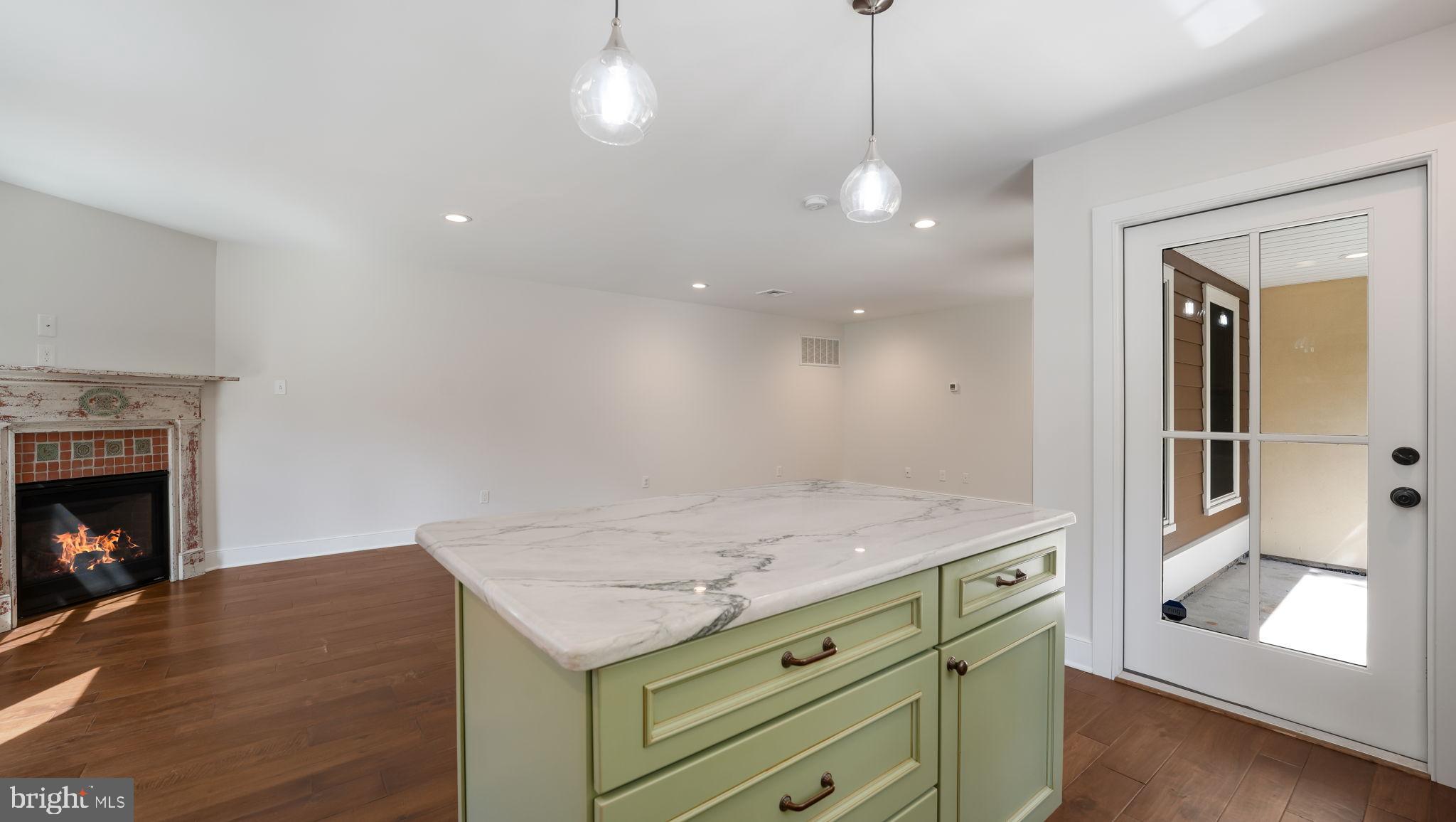 DOYLESTOWN BORO - Residential