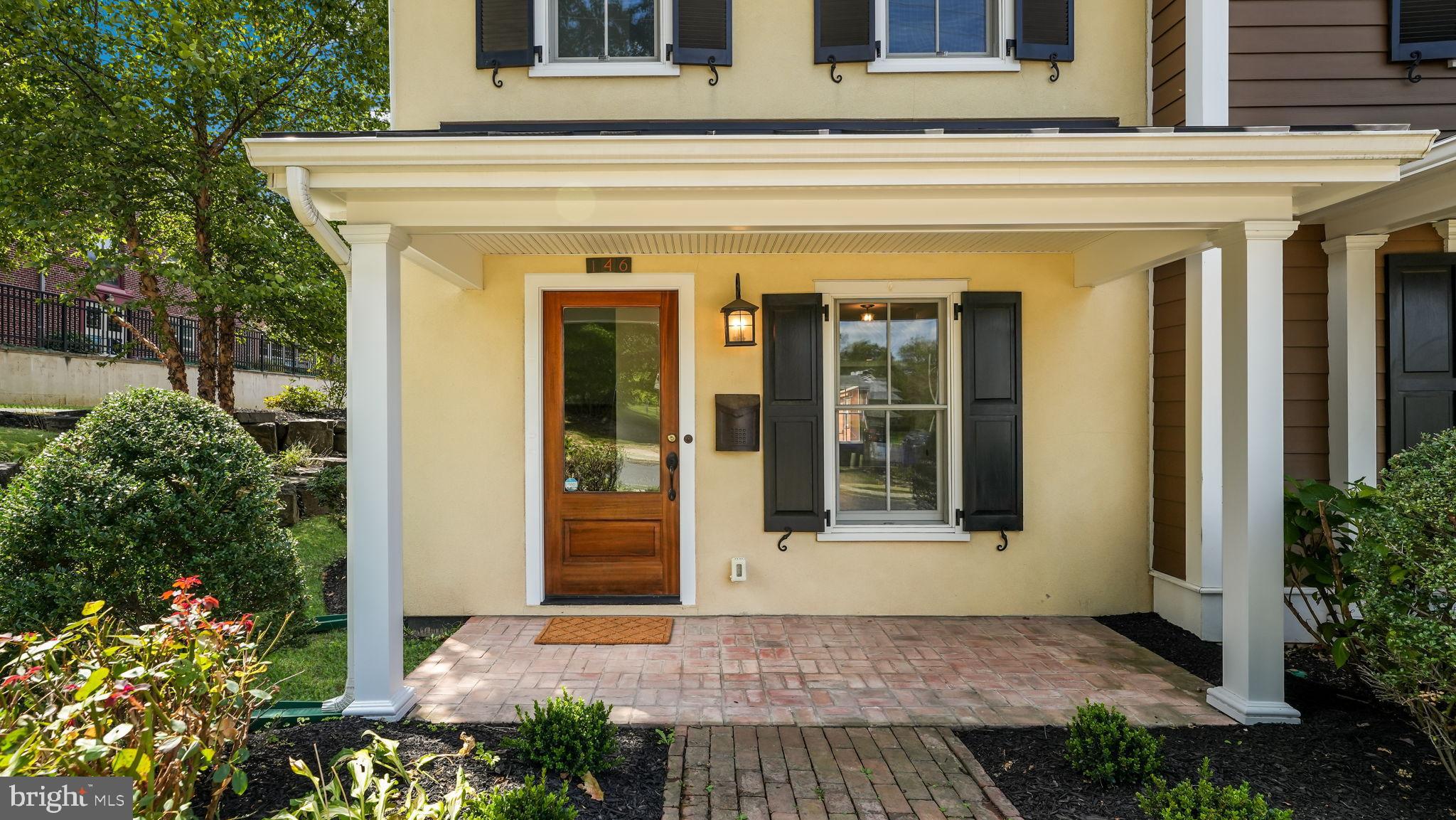 DOYLESTOWN BORO - Residential