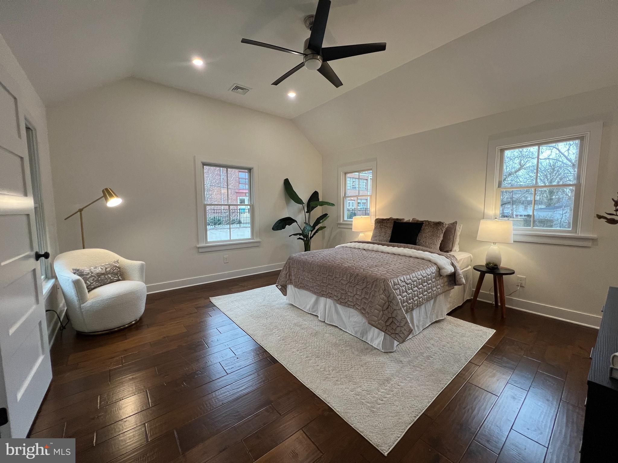 DOYLESTOWN BORO - Residential