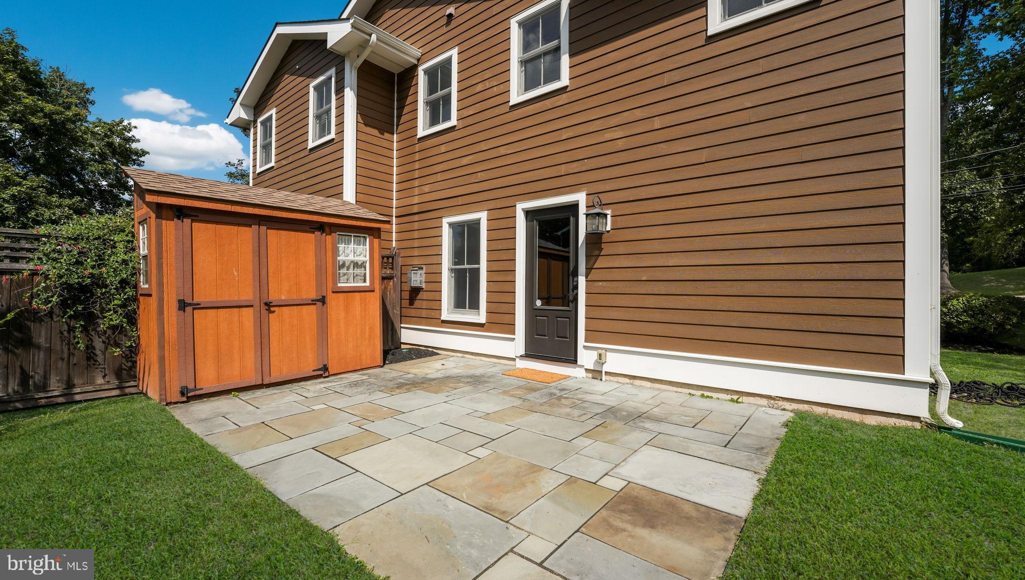 DOYLESTOWN BORO - Residential