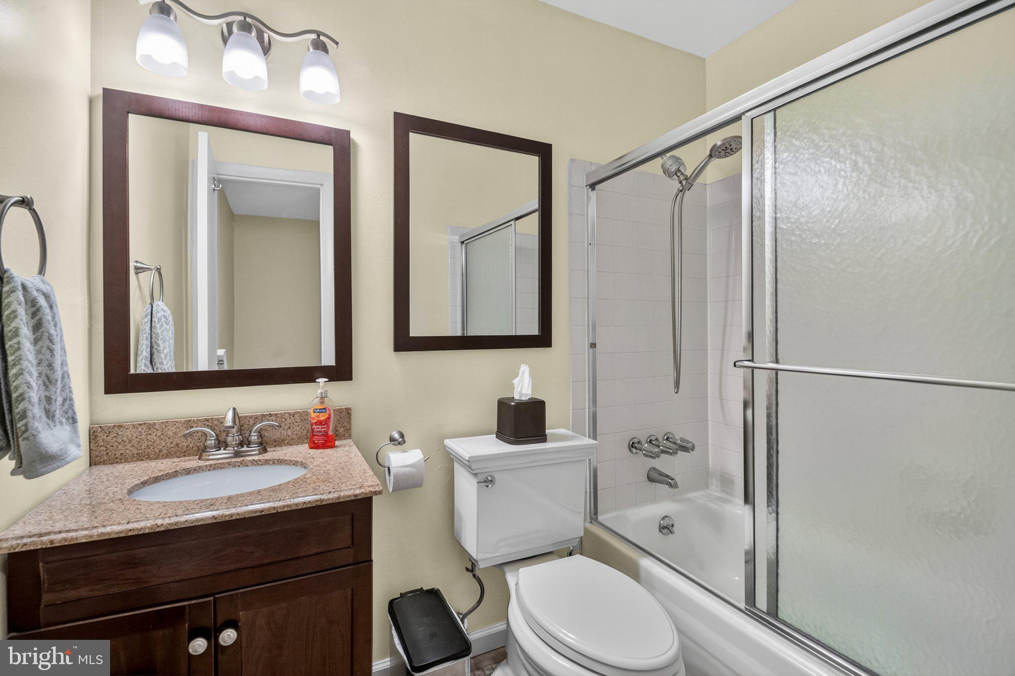 FOUR SEASONS ESTATES - Residential