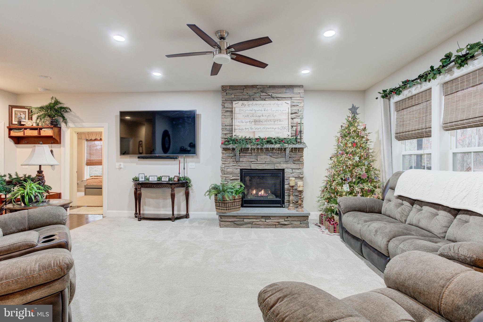 STEELE CREEK - Residential