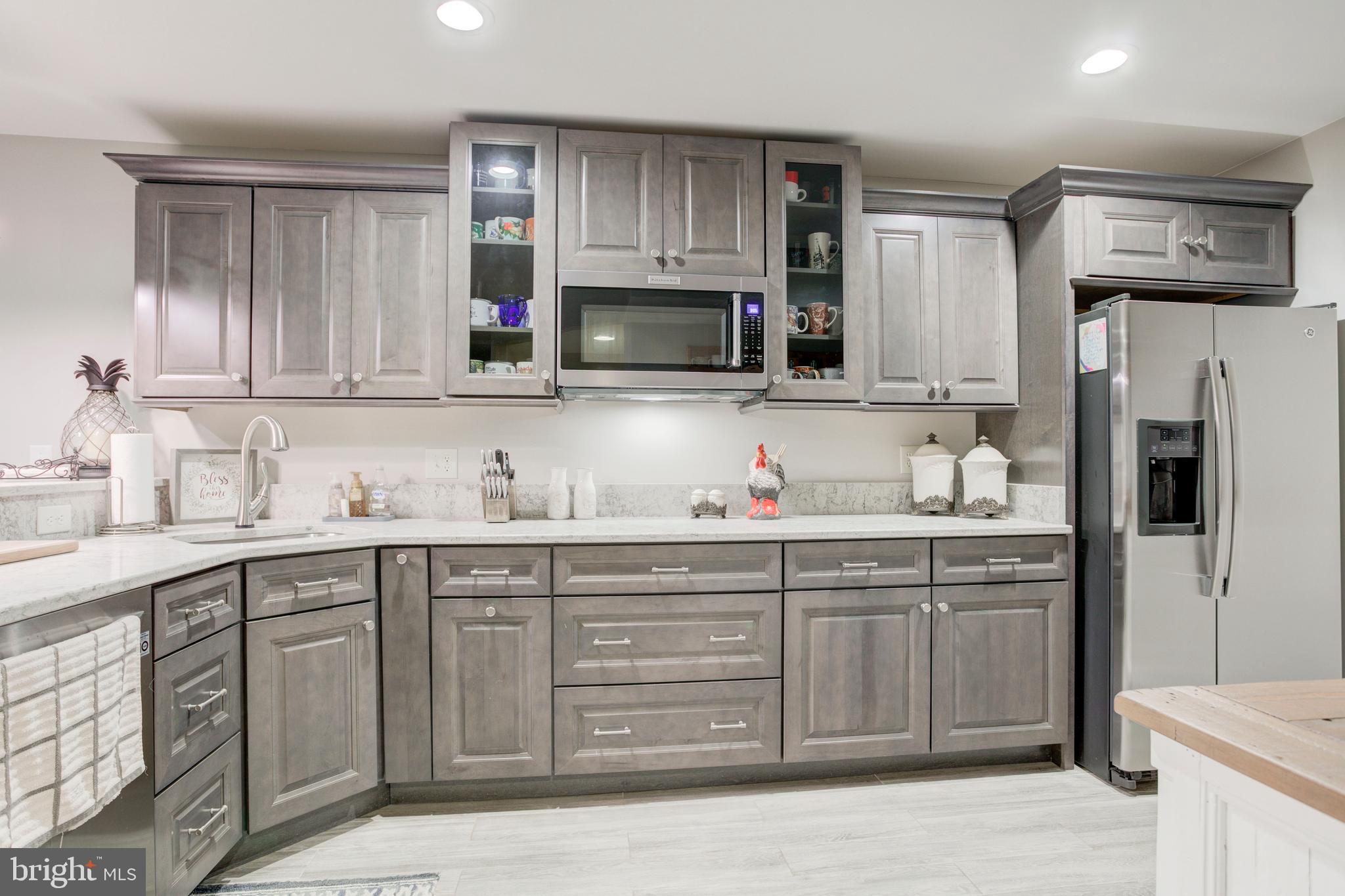 STEELE CREEK - Residential