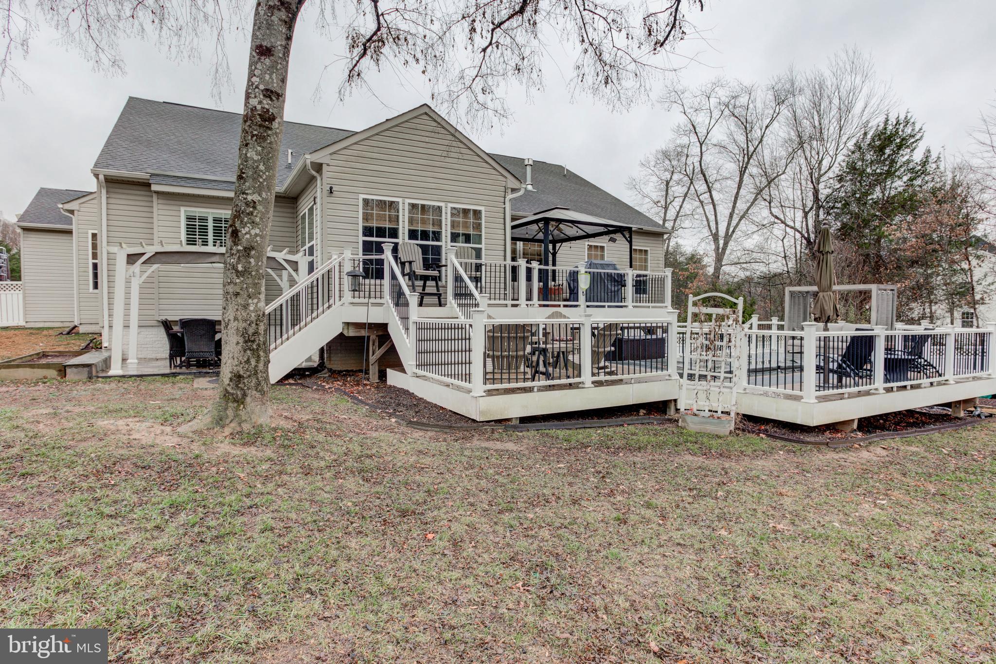 STEELE CREEK - Residential