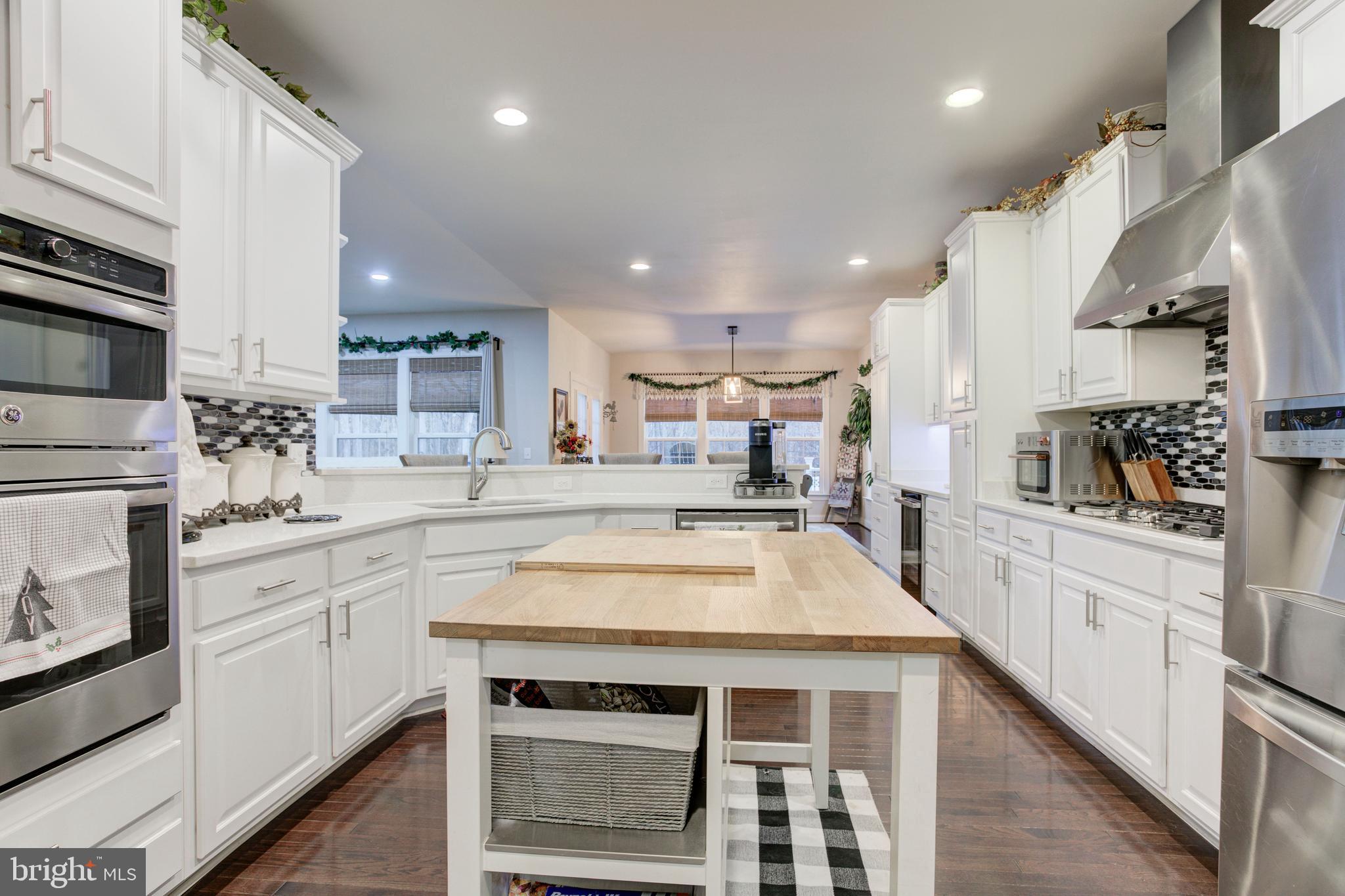 STEELE CREEK - Residential