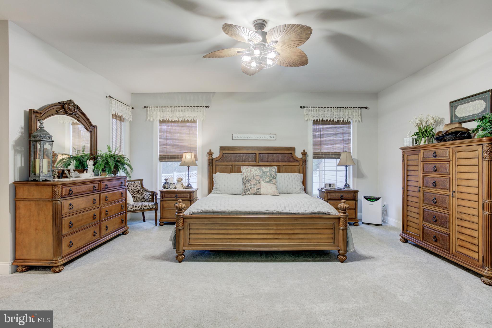 STEELE CREEK - Residential