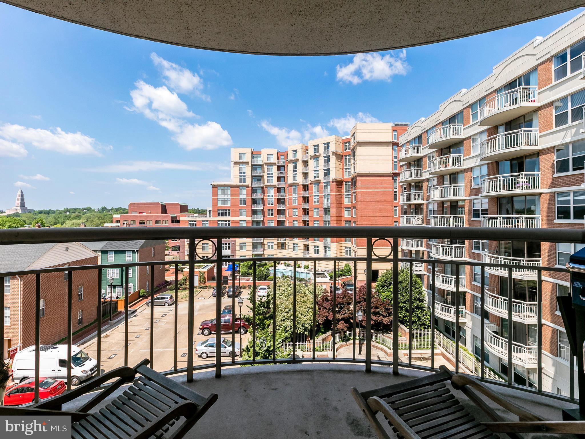 BRADDOCK PLACE - Residential Lease