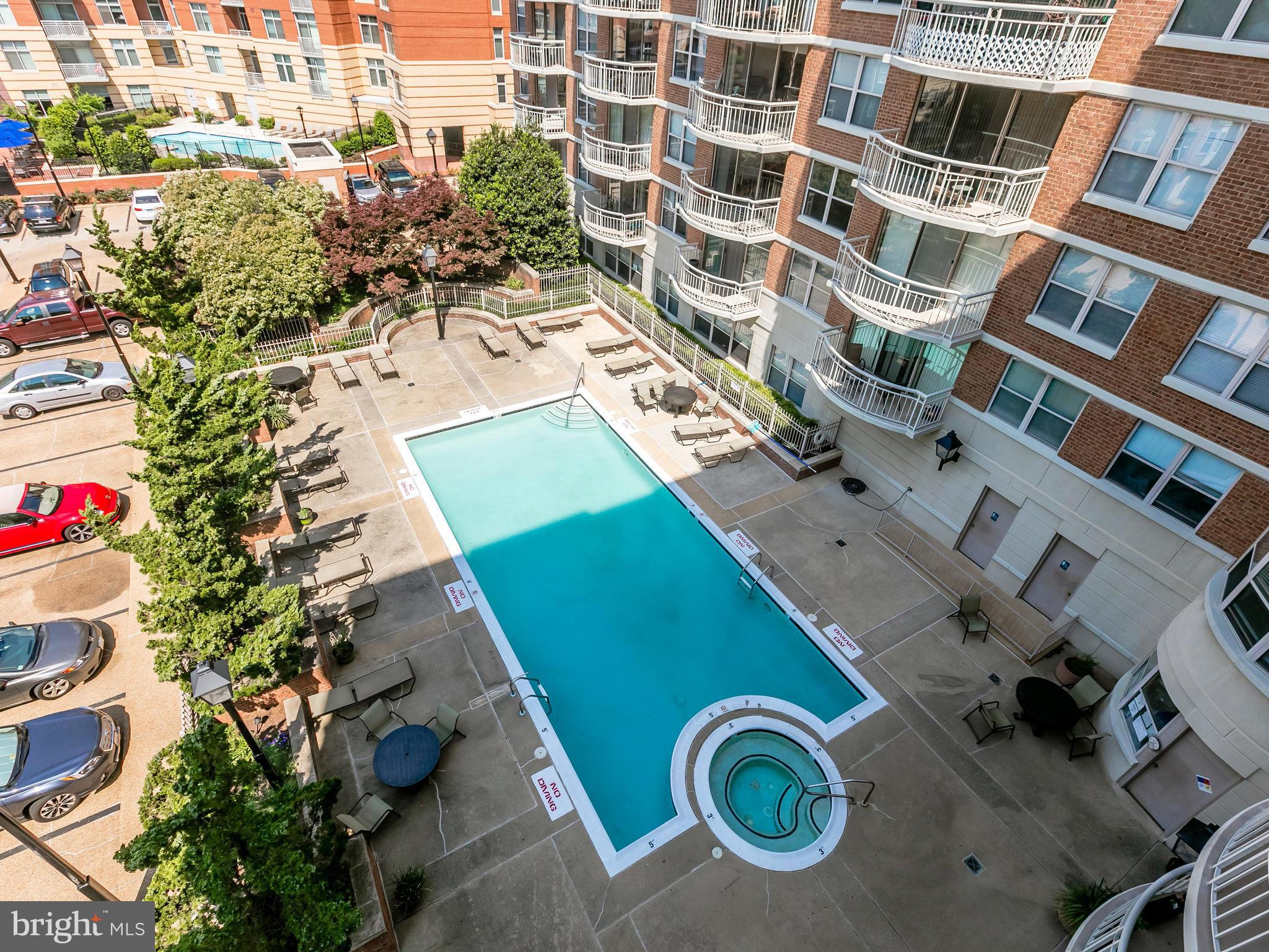 BRADDOCK PLACE - Residential Lease