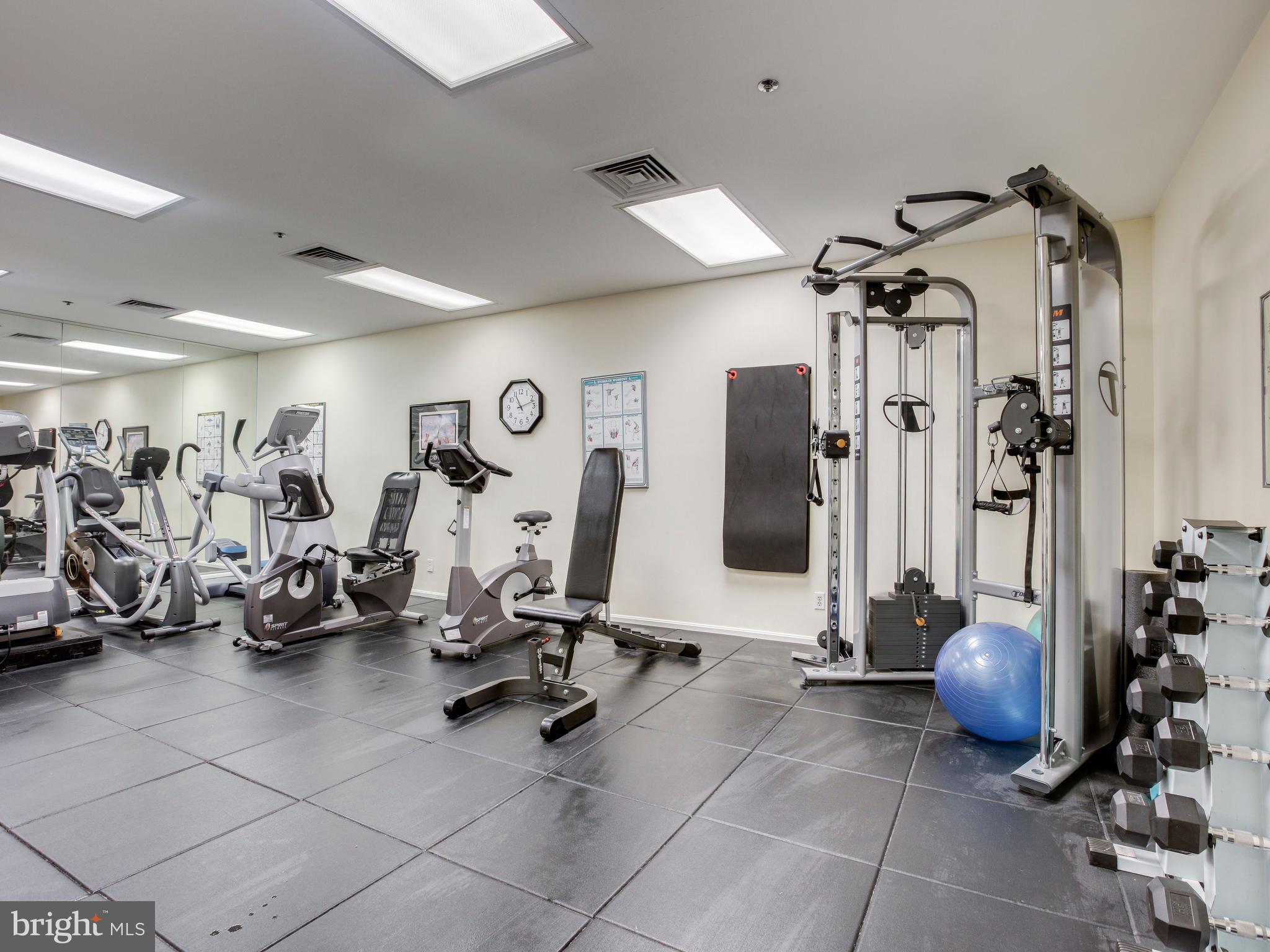 BRADDOCK PLACE - Residential Lease