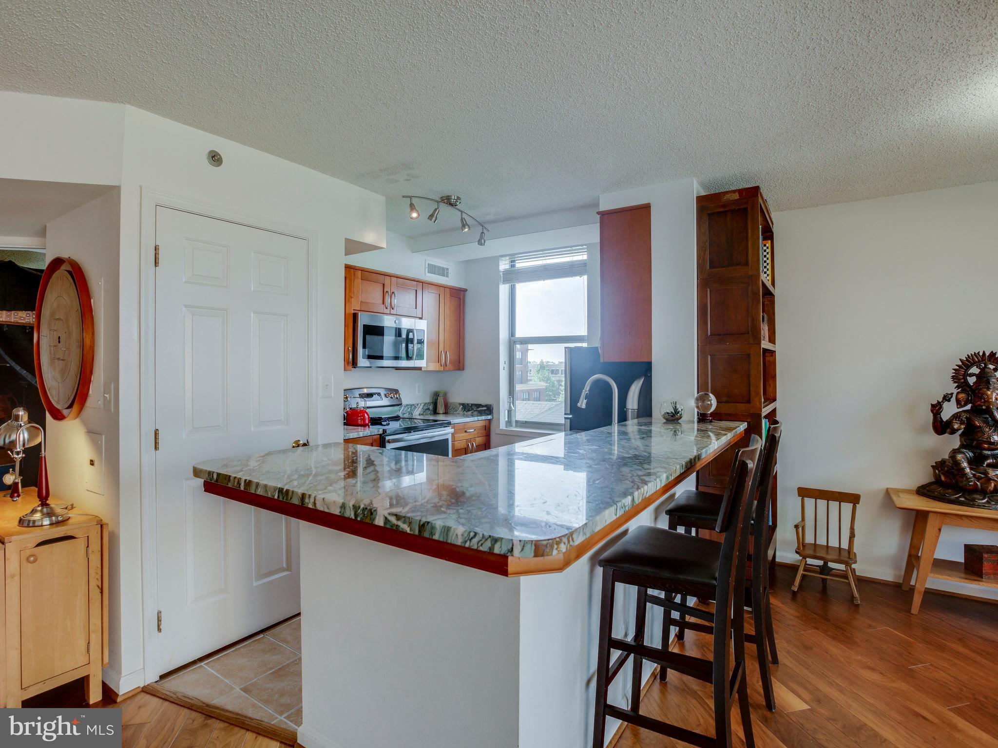 BRADDOCK PLACE - Residential Lease