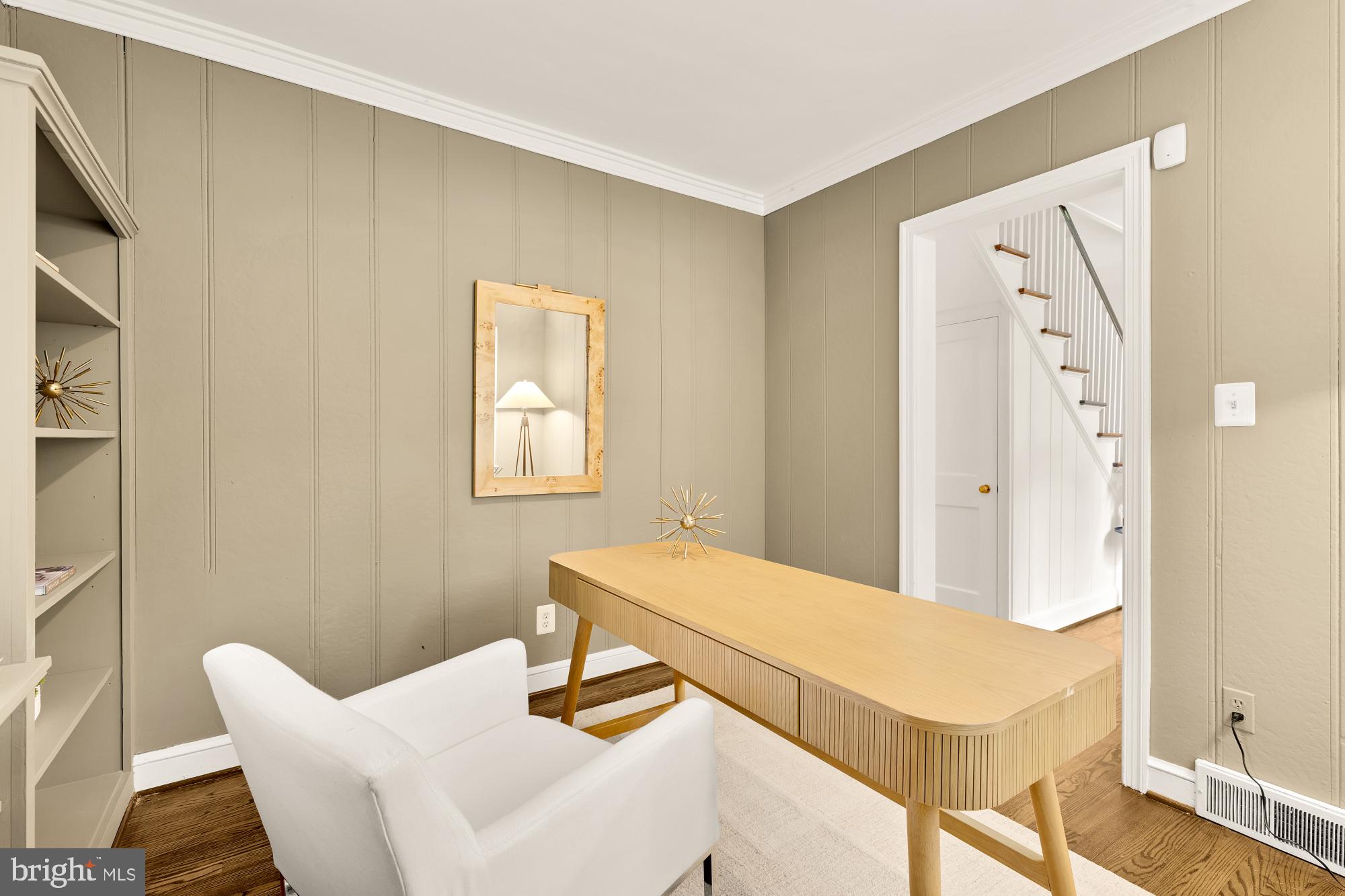 LEE HEIGHTS - Residential