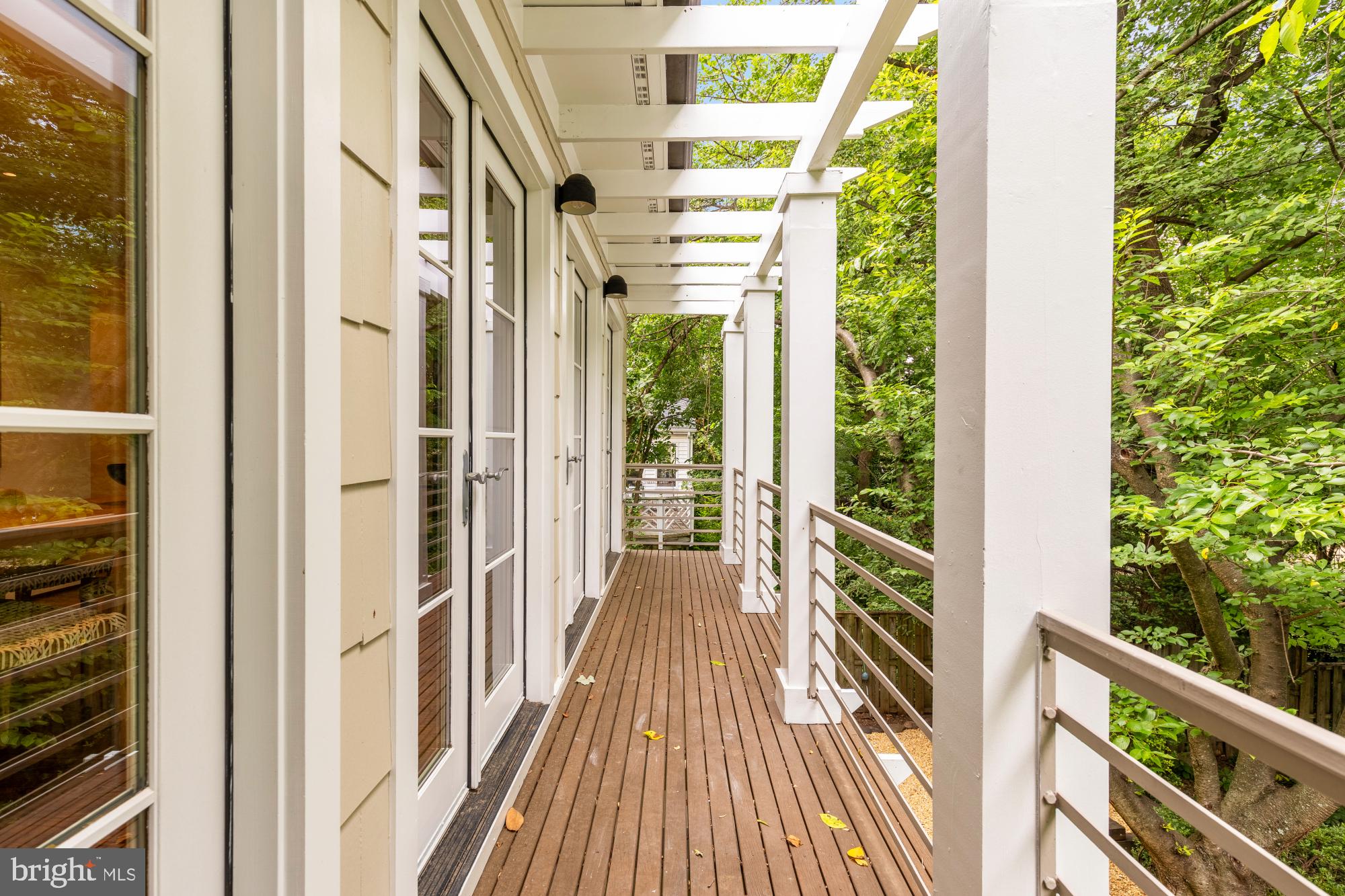 LEE HEIGHTS - Residential