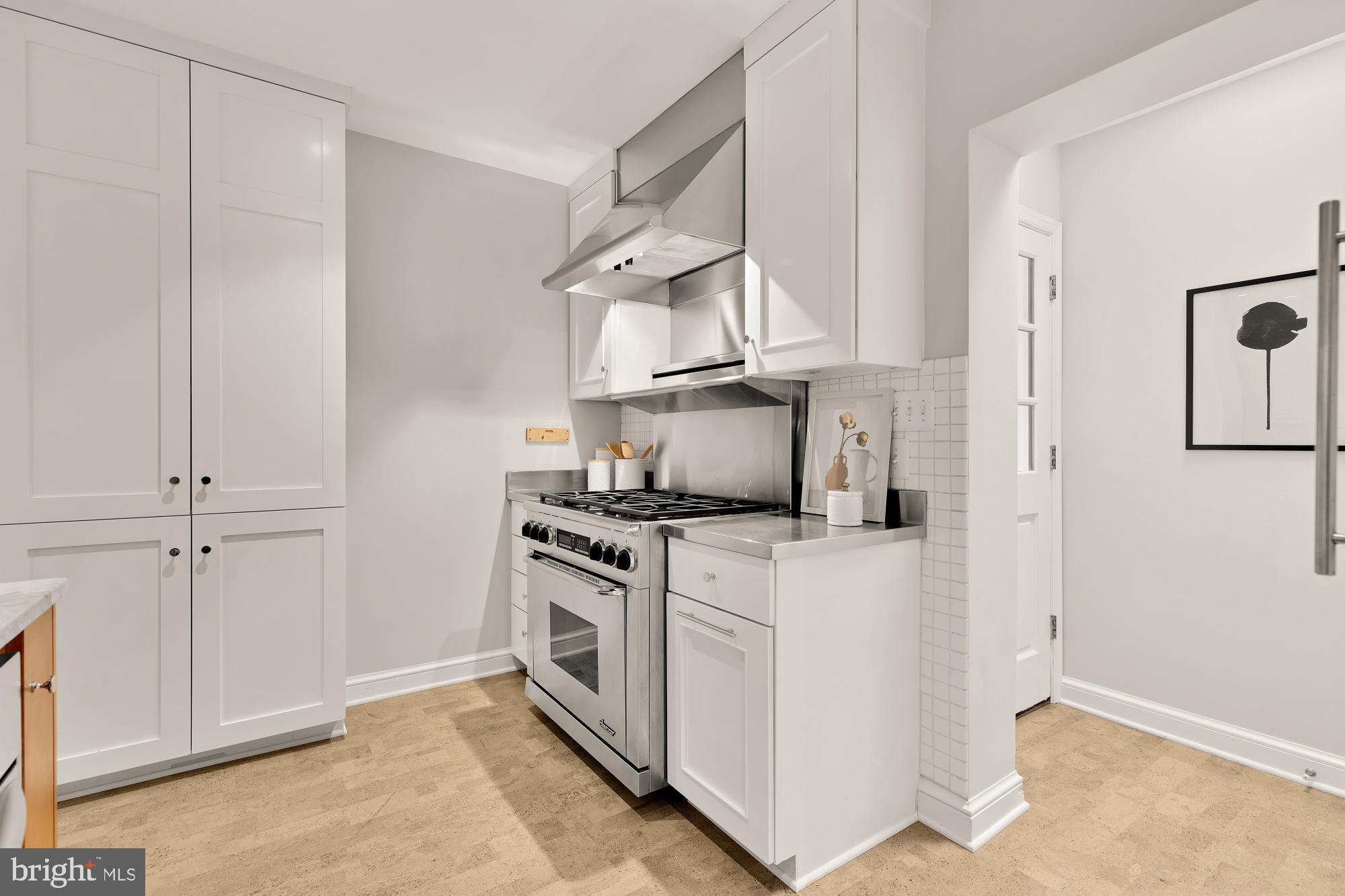 LEE HEIGHTS - Residential