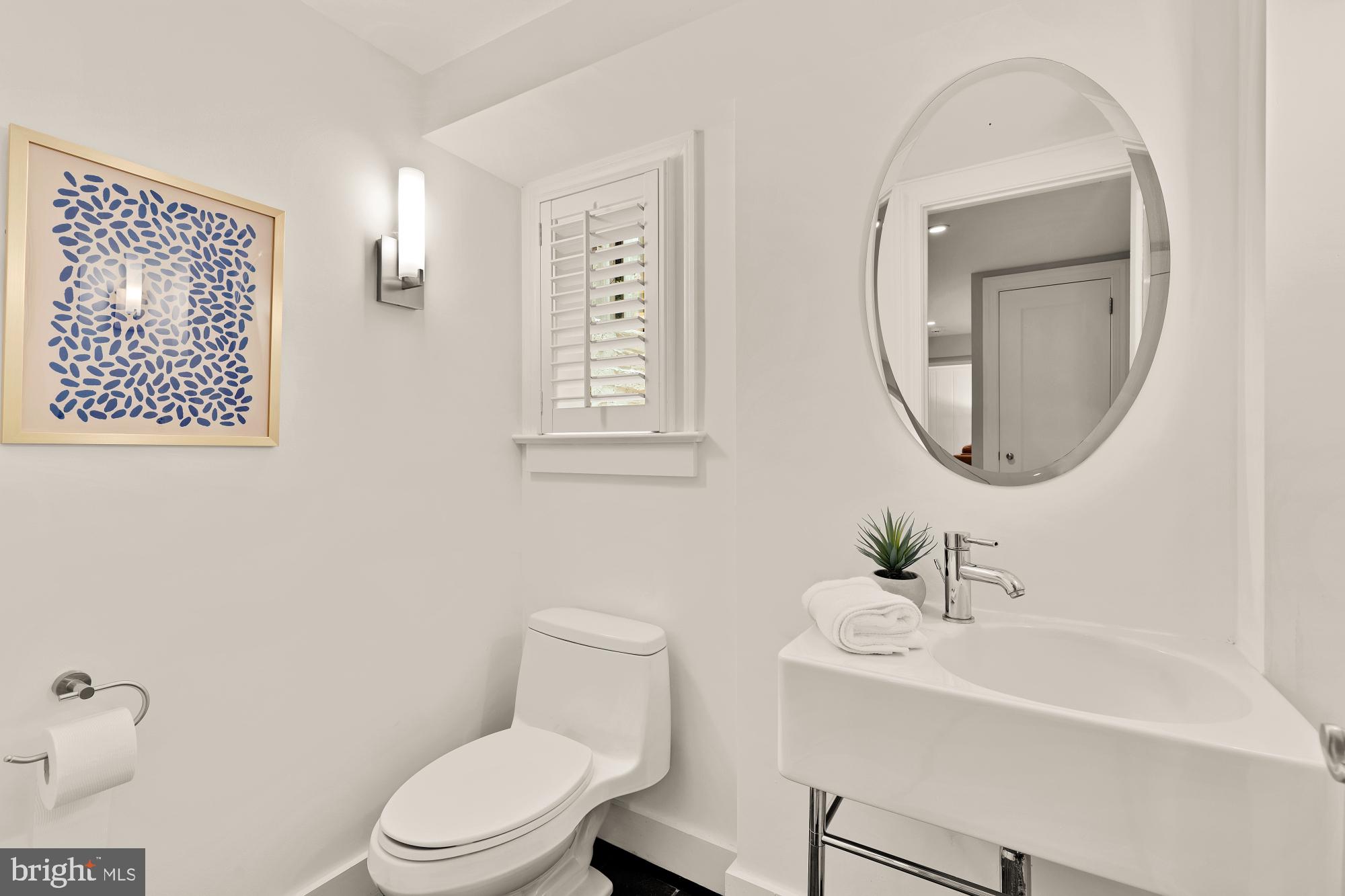 LEE HEIGHTS - Residential