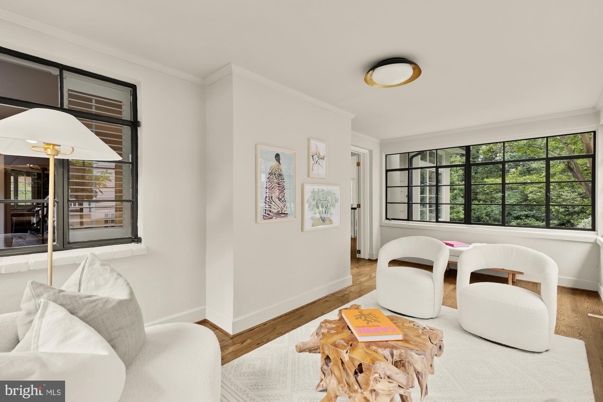 LEE HEIGHTS - Residential