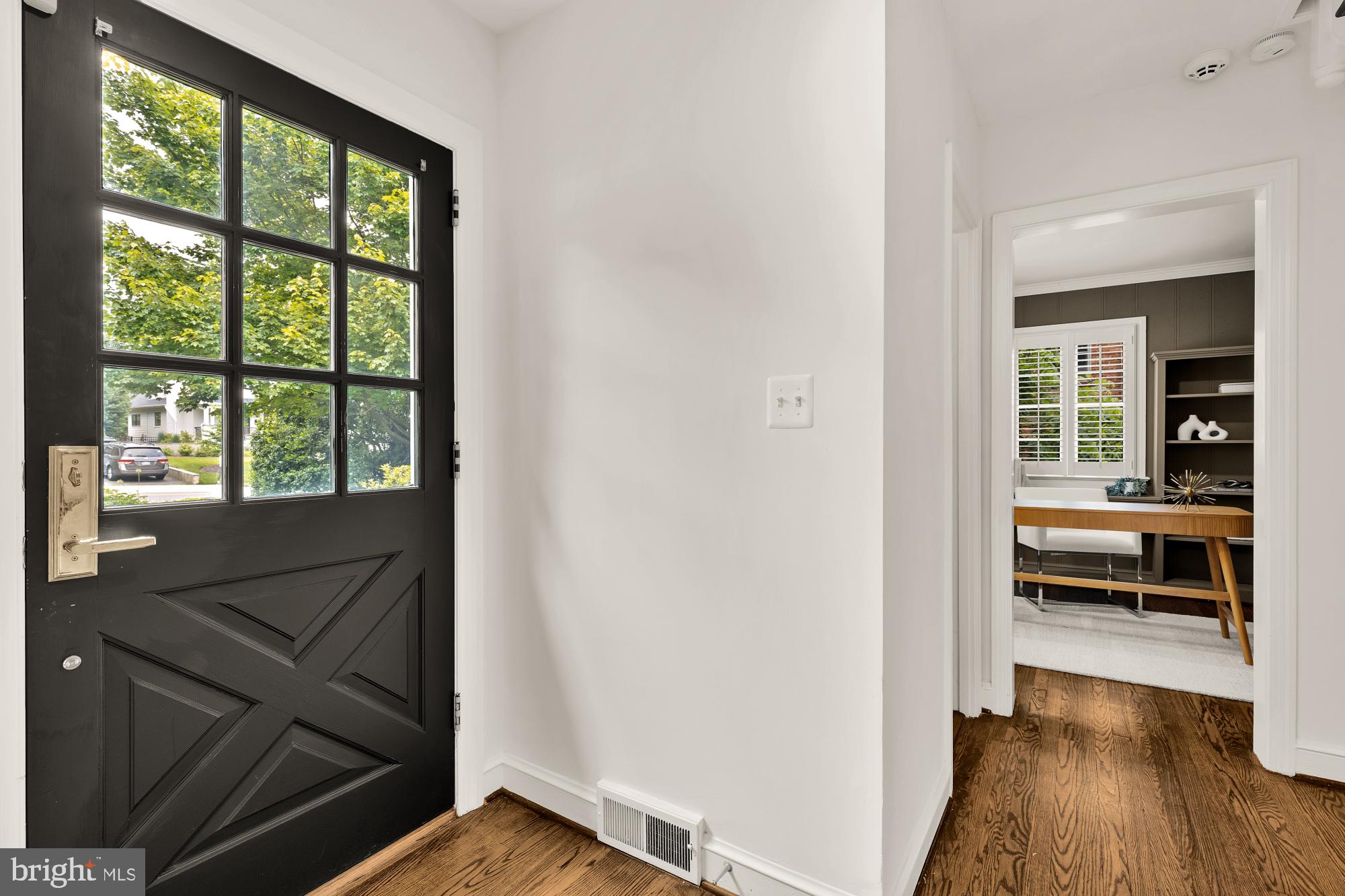 LEE HEIGHTS - Residential