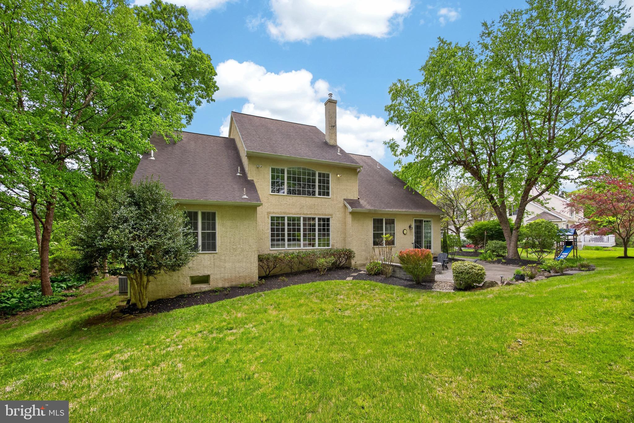 CHERRY CREEK - Residential