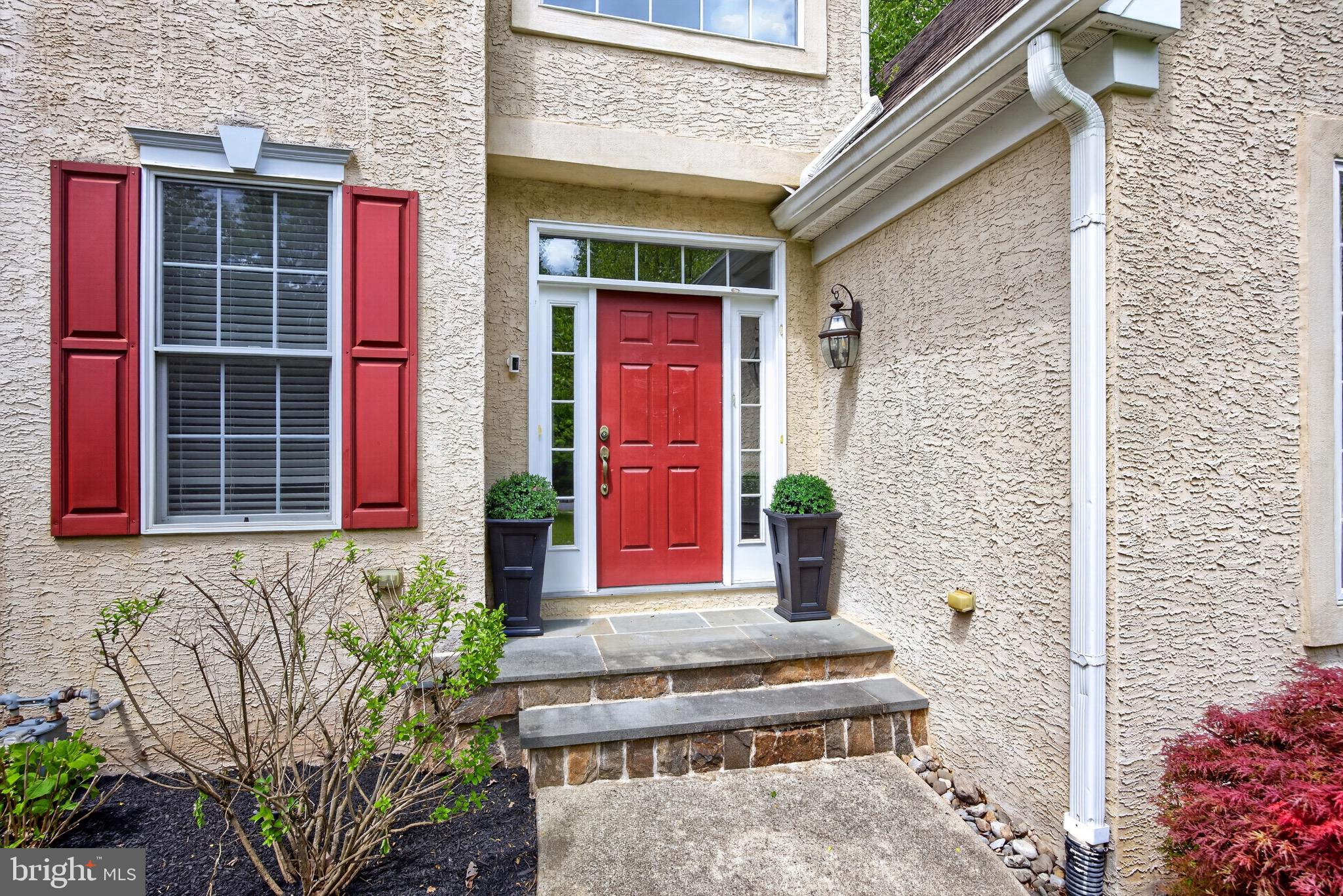 CHERRY CREEK - Residential