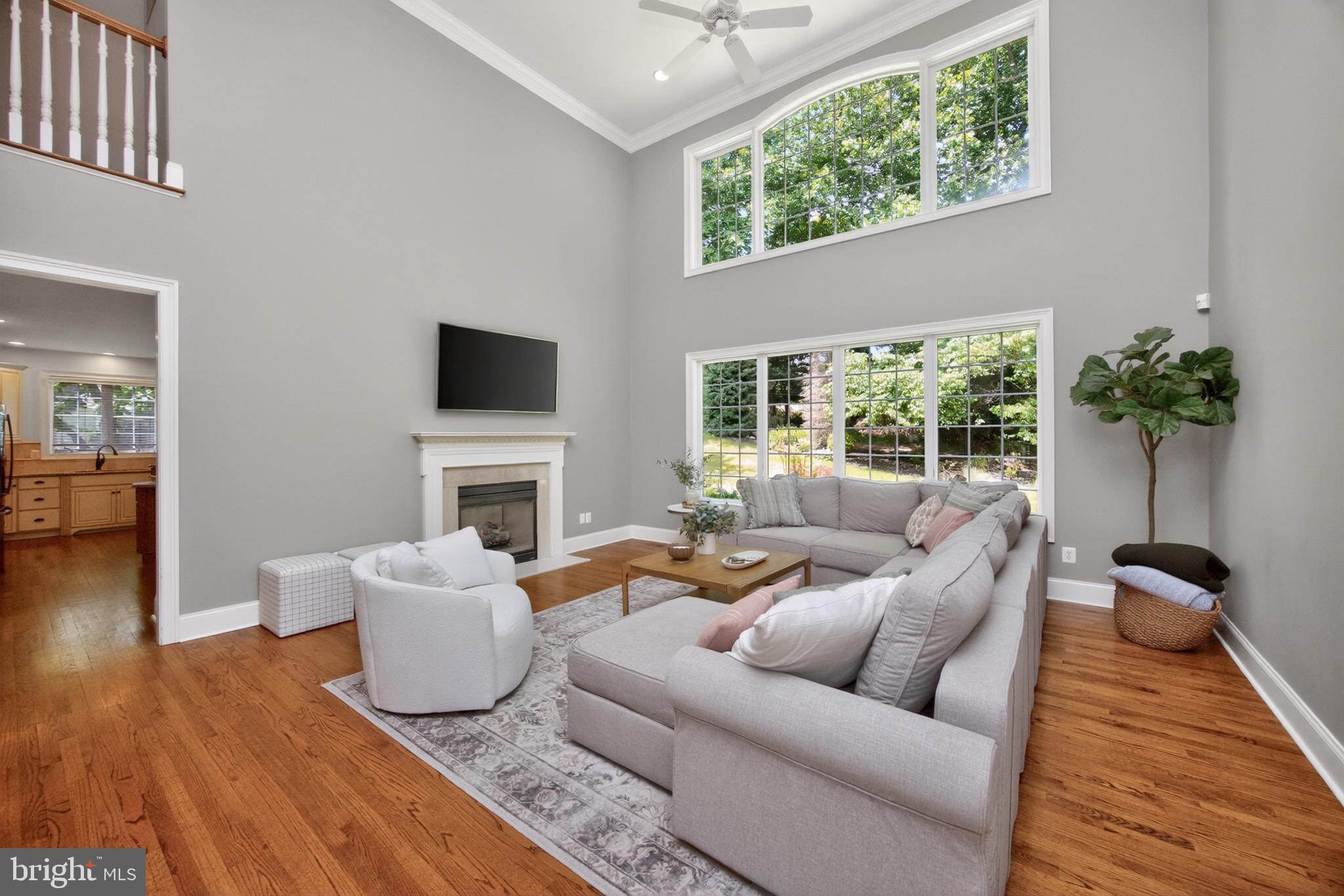 CHERRY CREEK - Residential