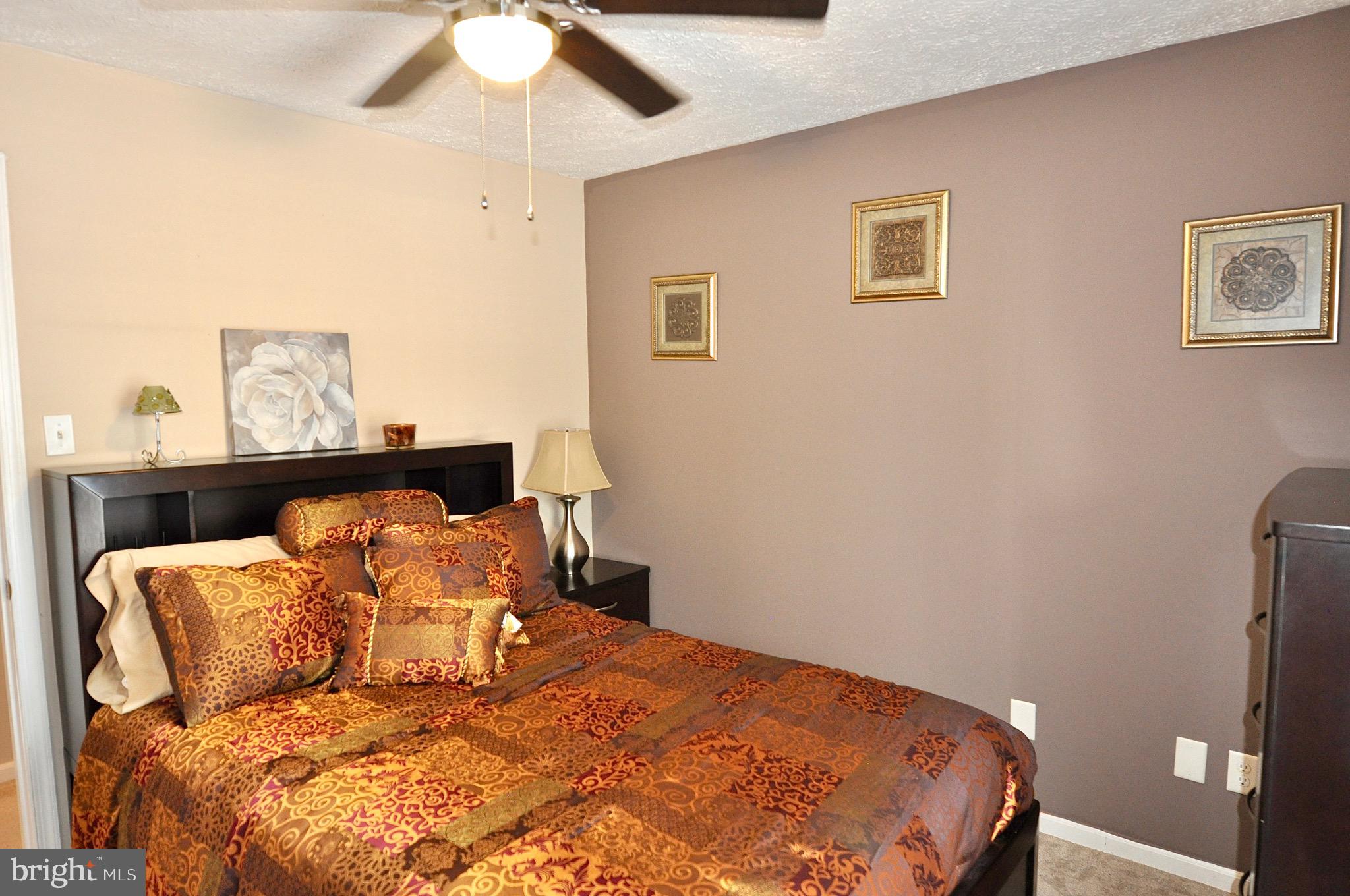 SHERBROOKE CONDO - Residential