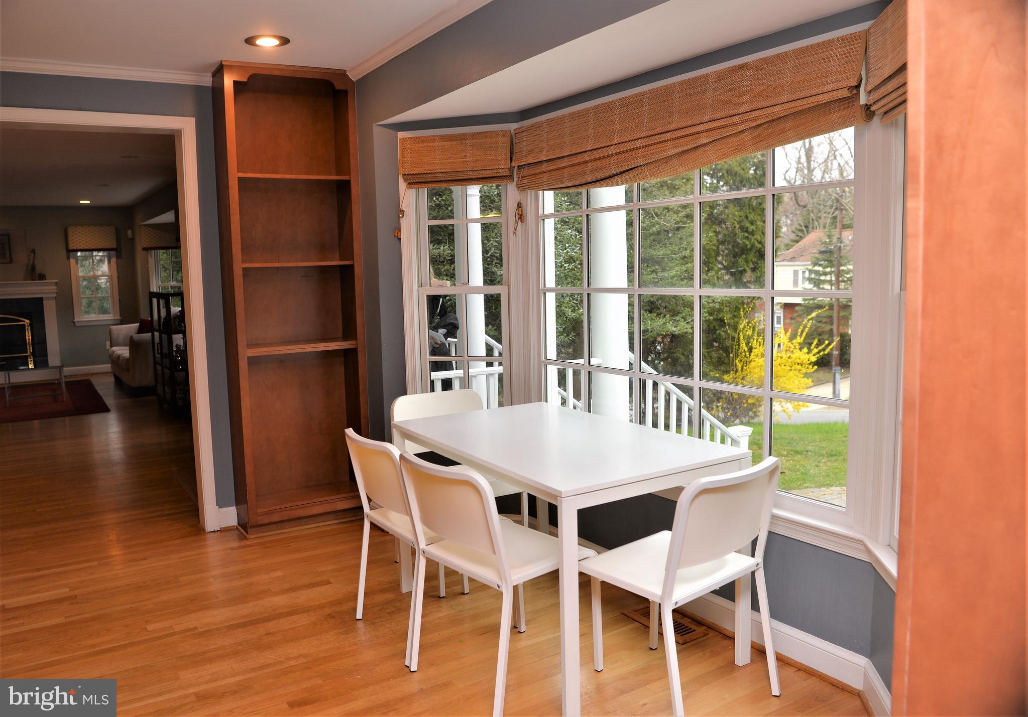 LEE HEIGHTS - Residential