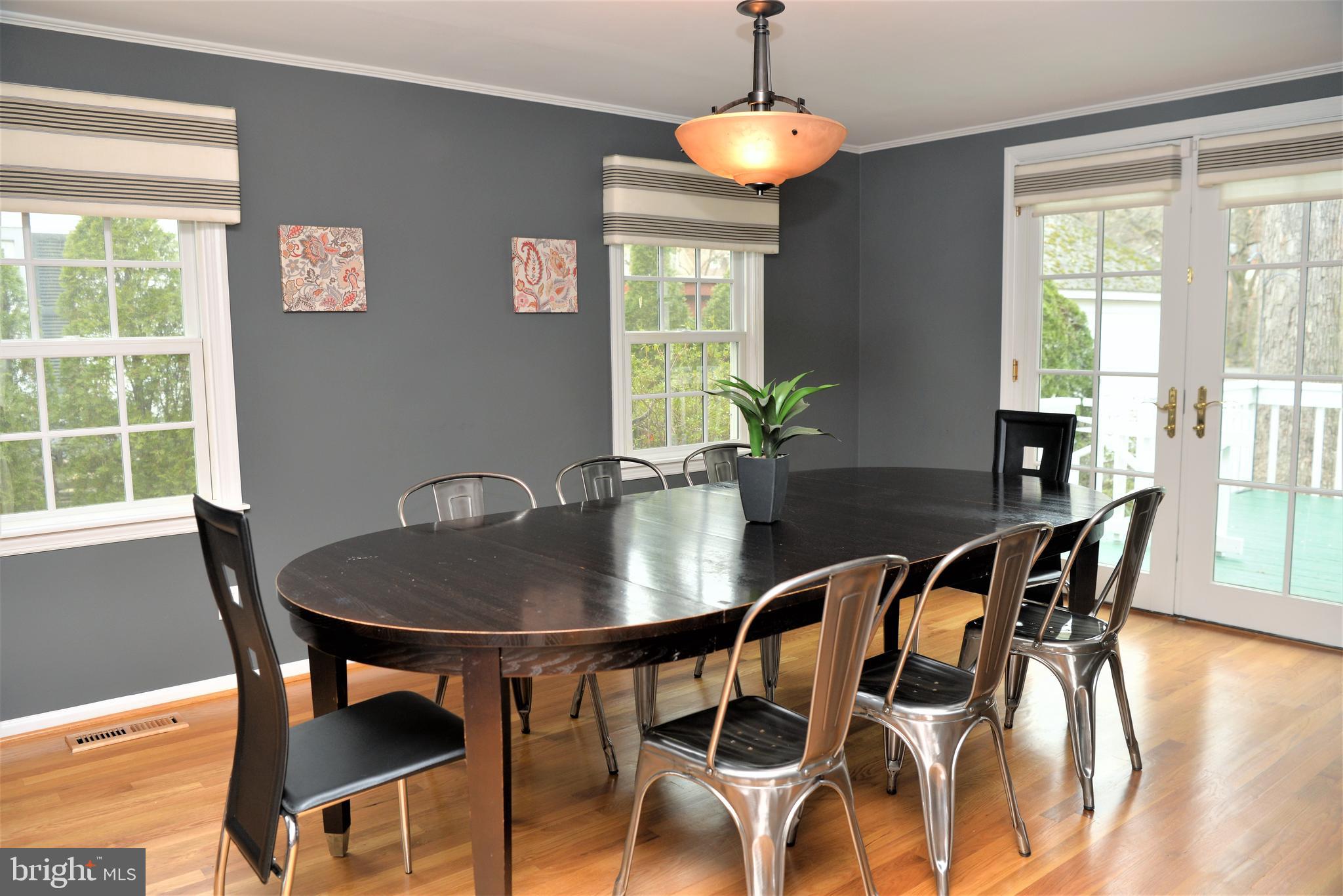 LEE HEIGHTS - Residential