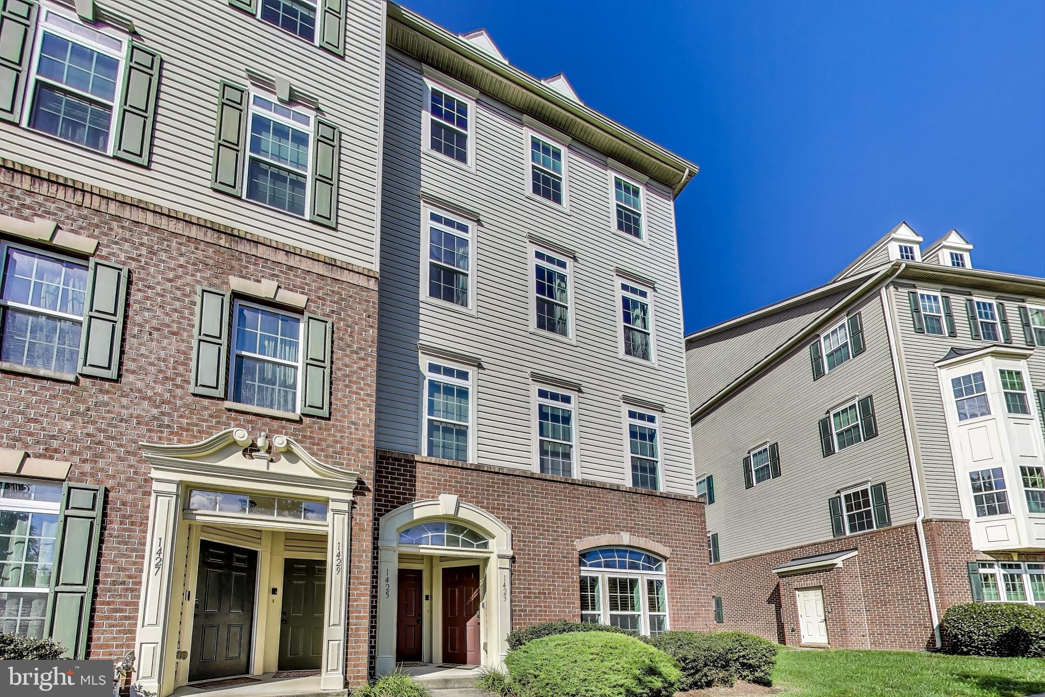 RED OAK CROSSING - Residential