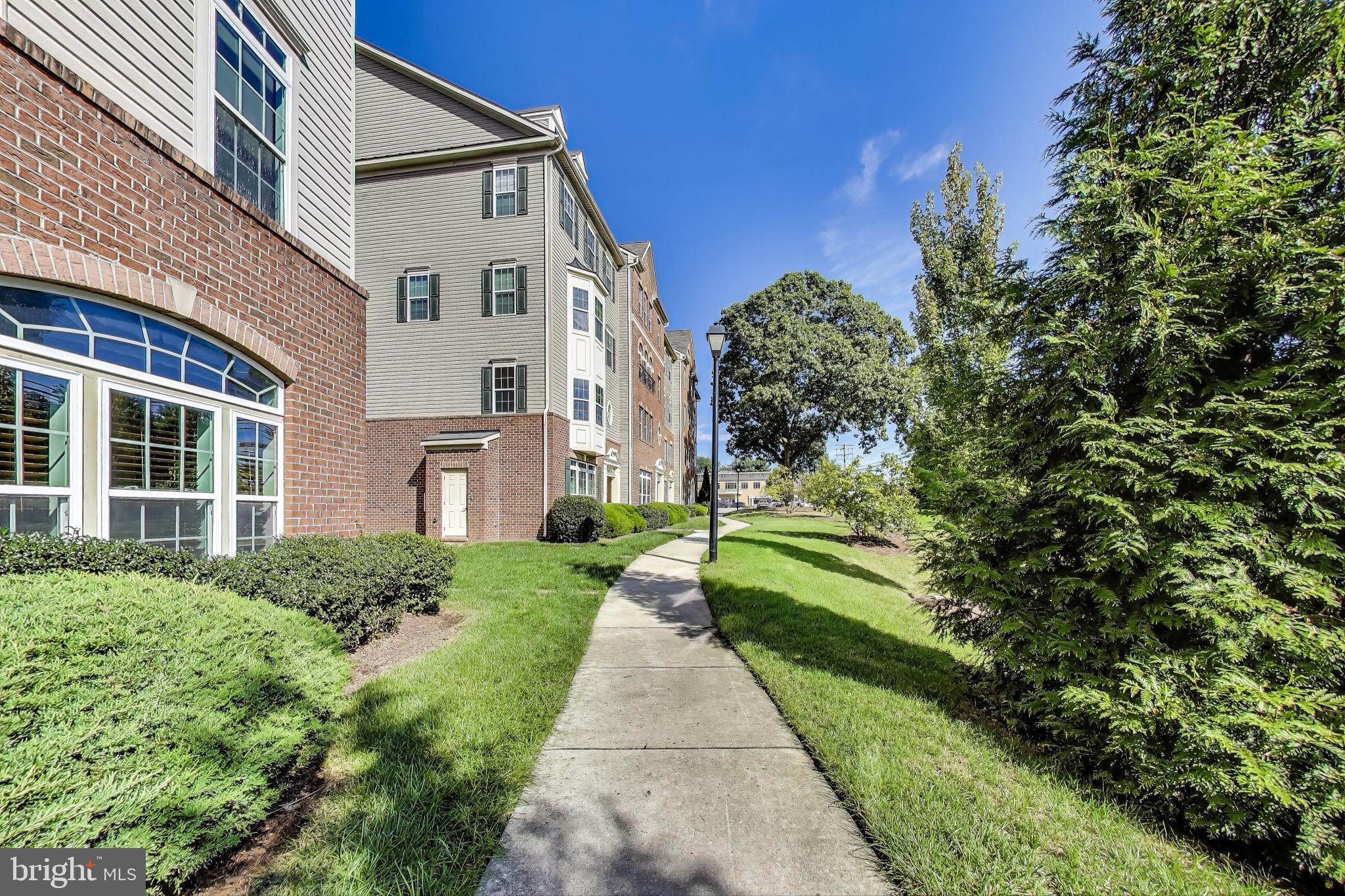 RED OAK CROSSING - Residential