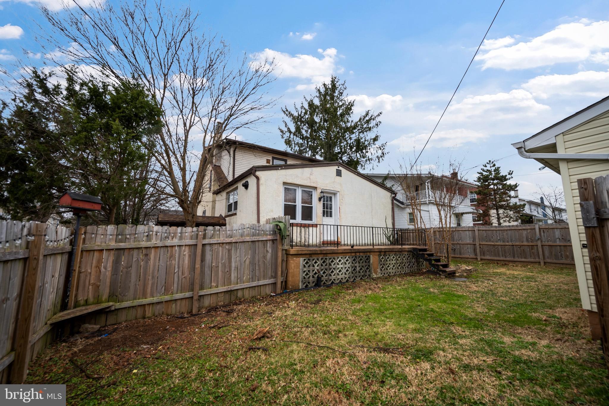 PARKVILLE - Residential Lease