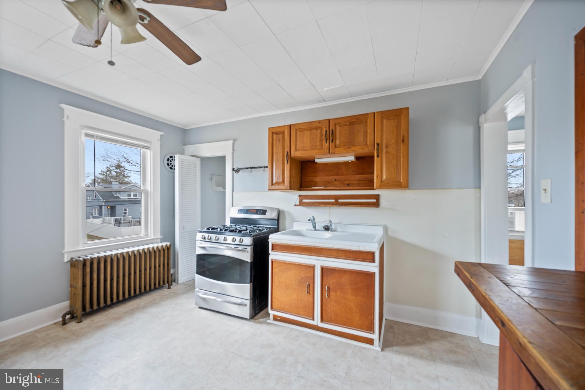 PARKVILLE - Residential Lease