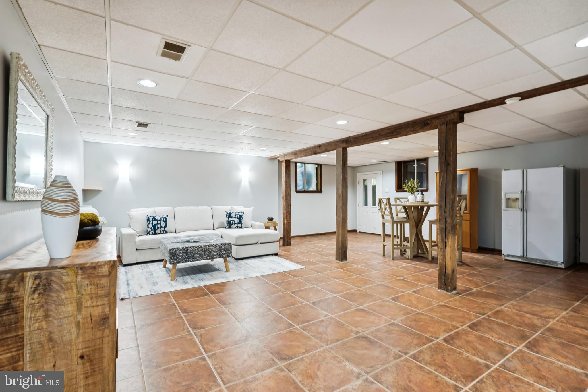 ACREDALE - Residential