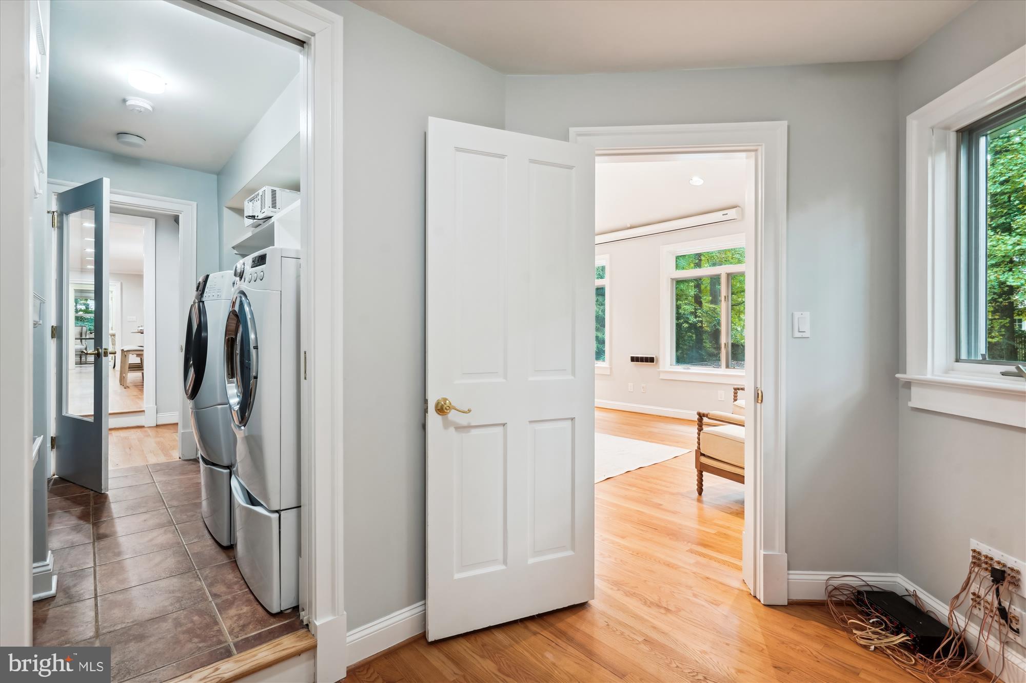 ACREDALE - Residential