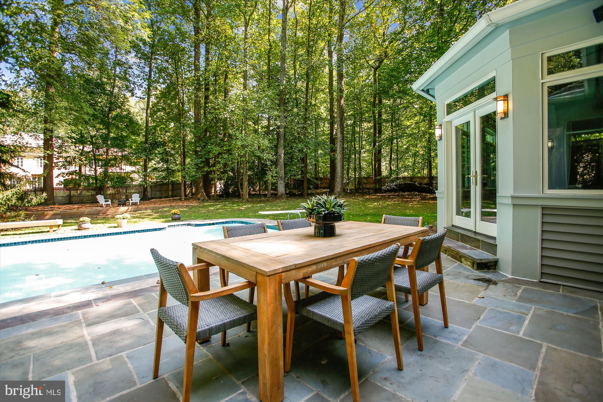 ACREDALE - Residential