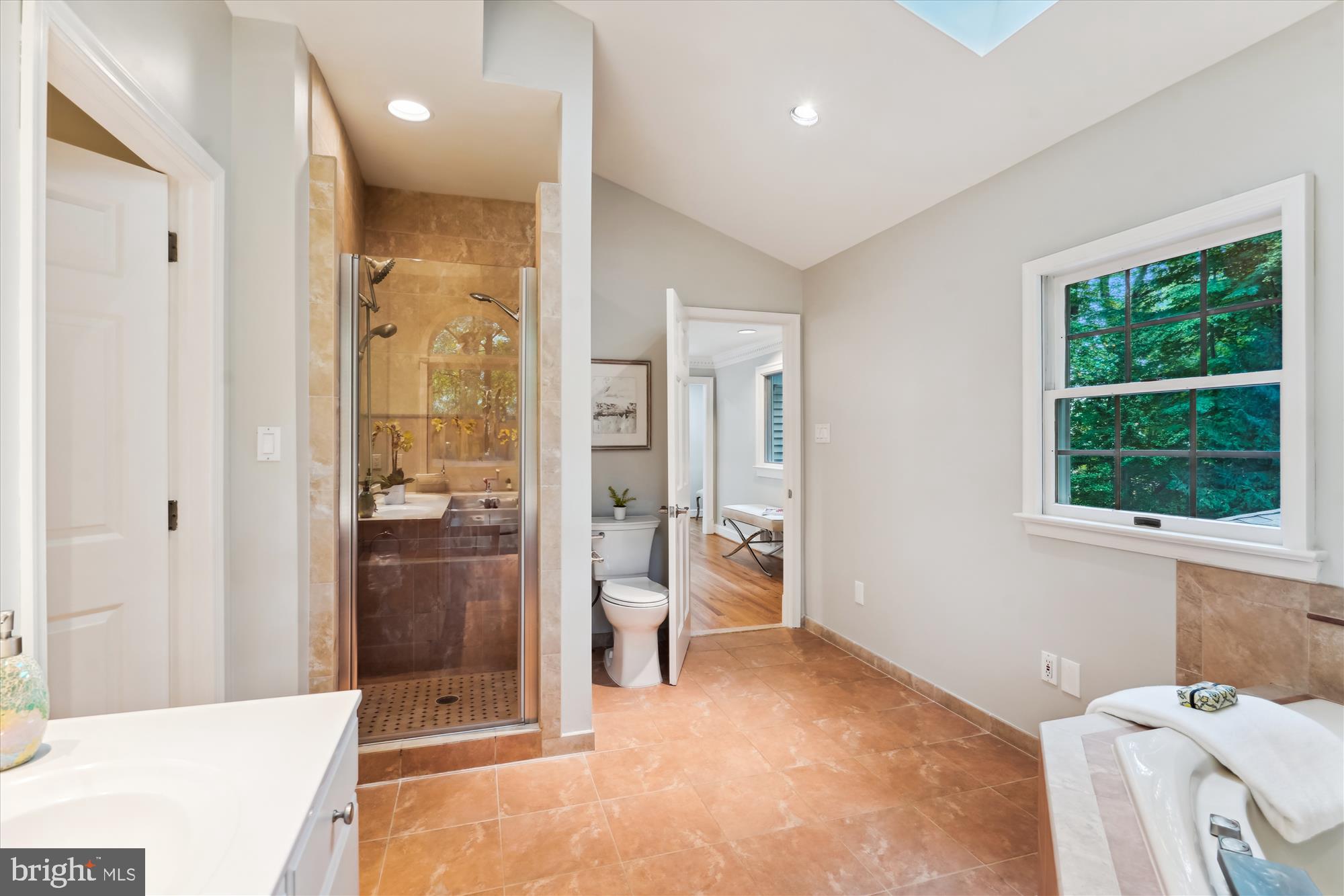 ACREDALE - Residential