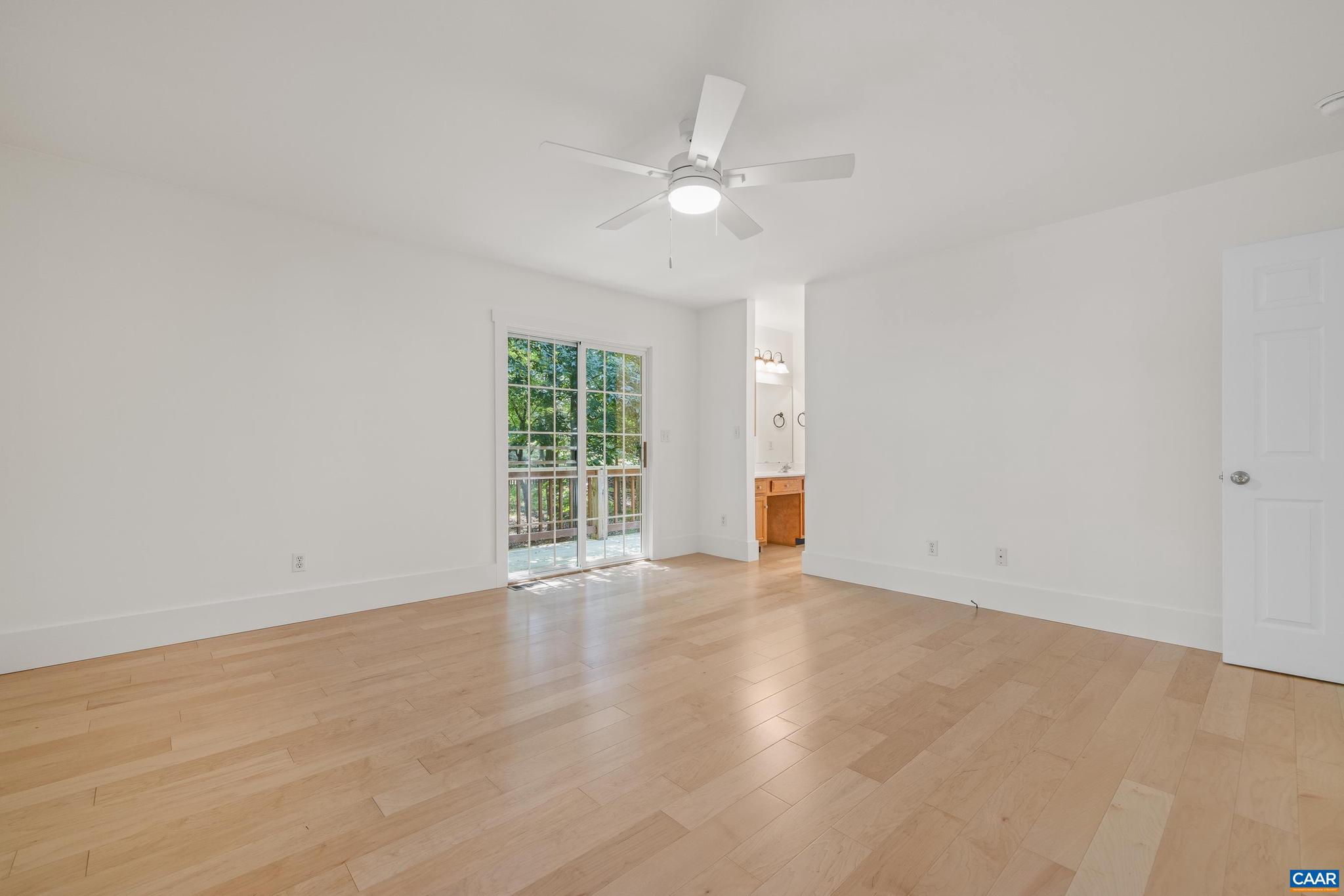 LAKE MONTICELLO - Residential