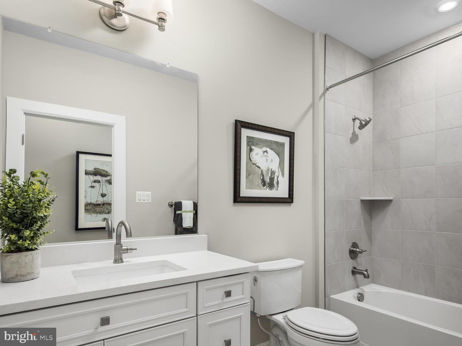 BLOOMFIELDS - Residential