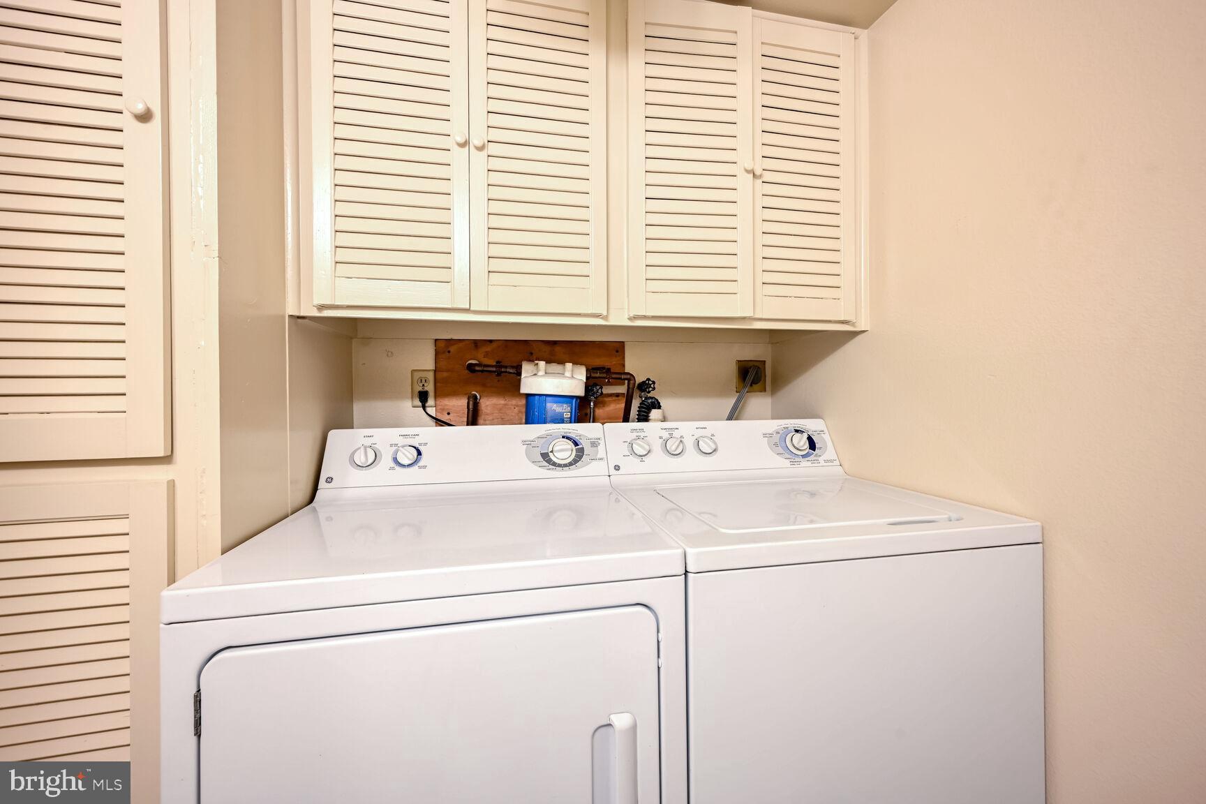 ROSSMOOR LEISURE WORLD - Residential