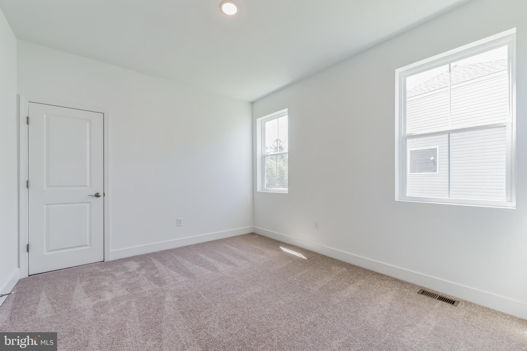 LIBERTY WEST - Residential